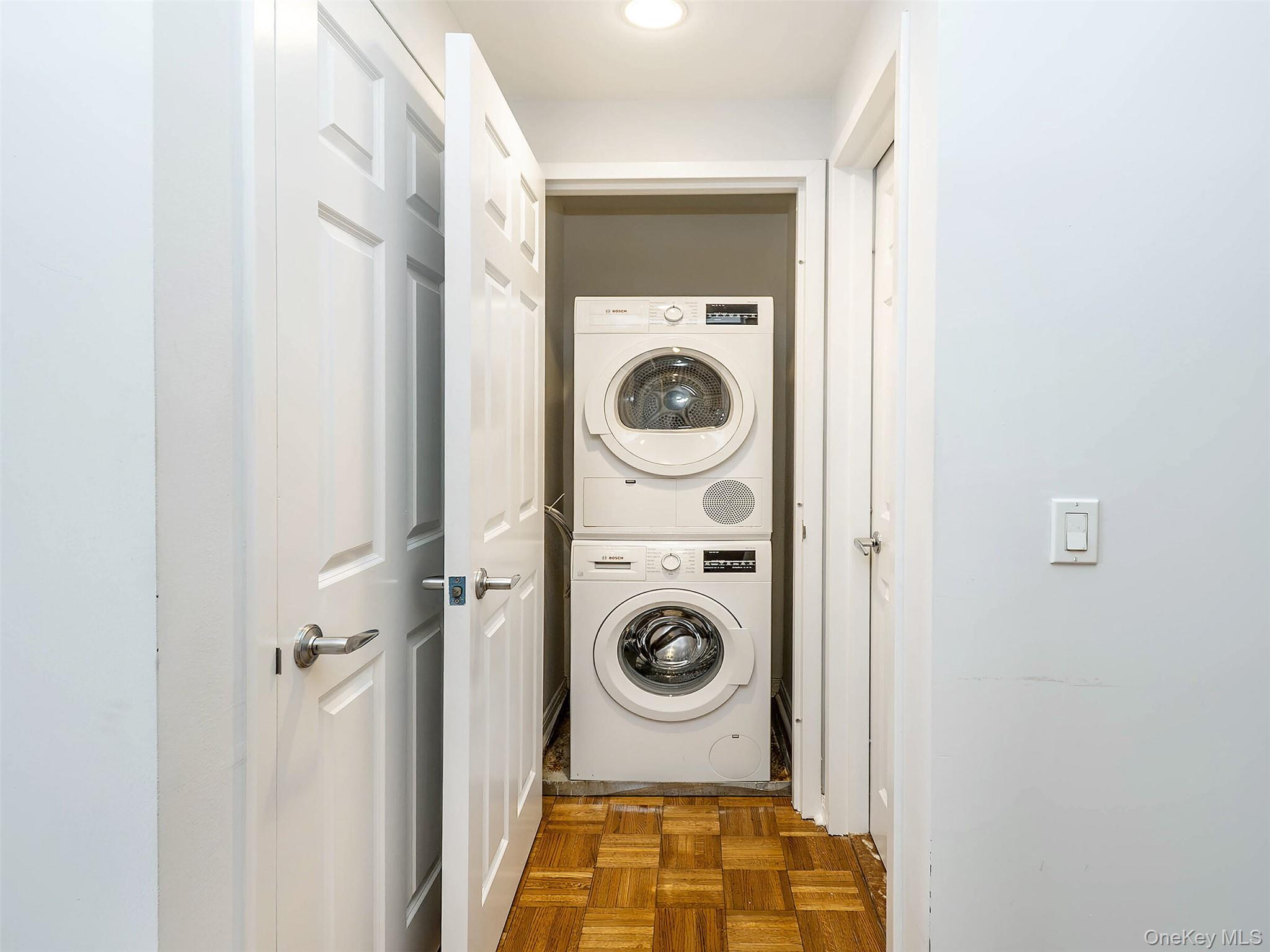 100 Harbor View Drive # 515, Port Washington, NY 11050