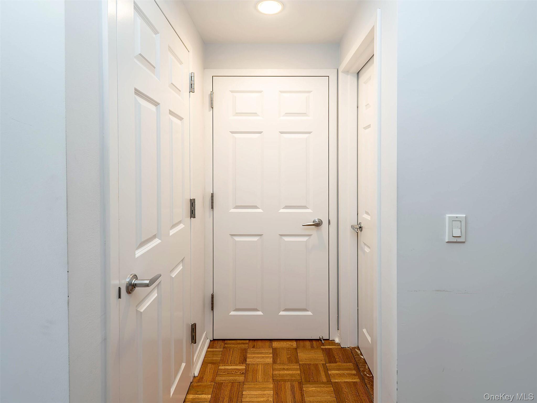 100 Harbor View Drive # 515, Port Washington, NY 11050