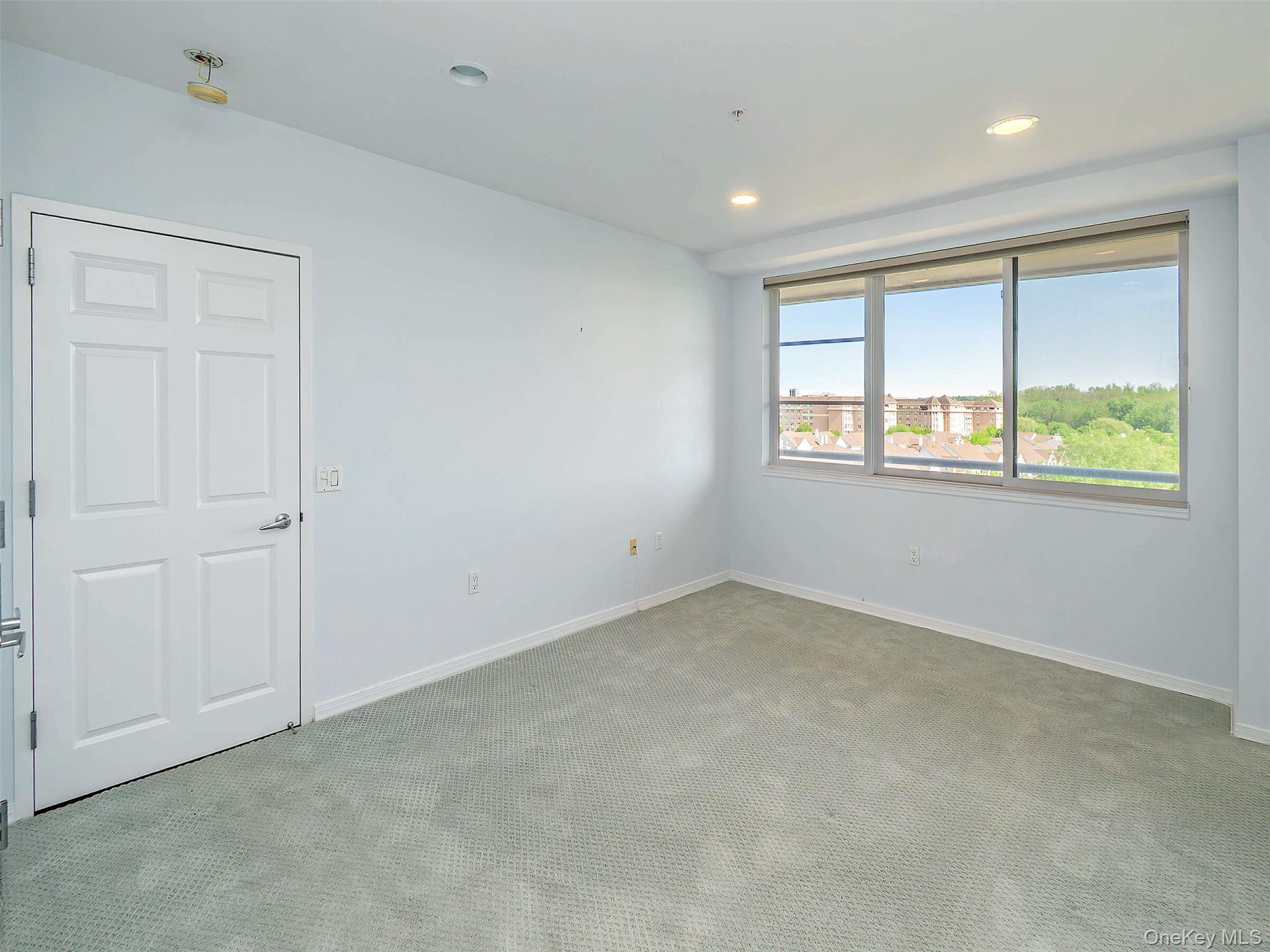 100 Harbor View Drive # 515, Port Washington, NY 11050