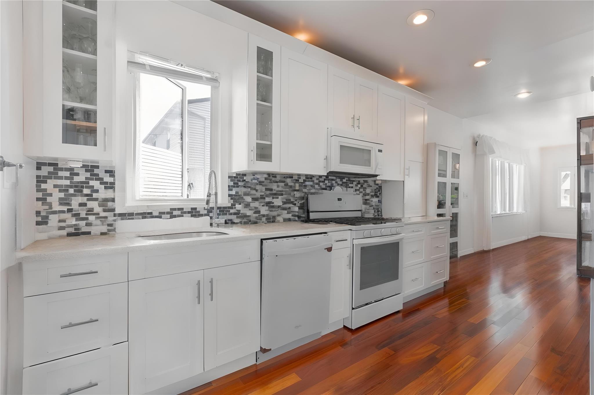 849 E Bay Drive, West Islip, NY 11795