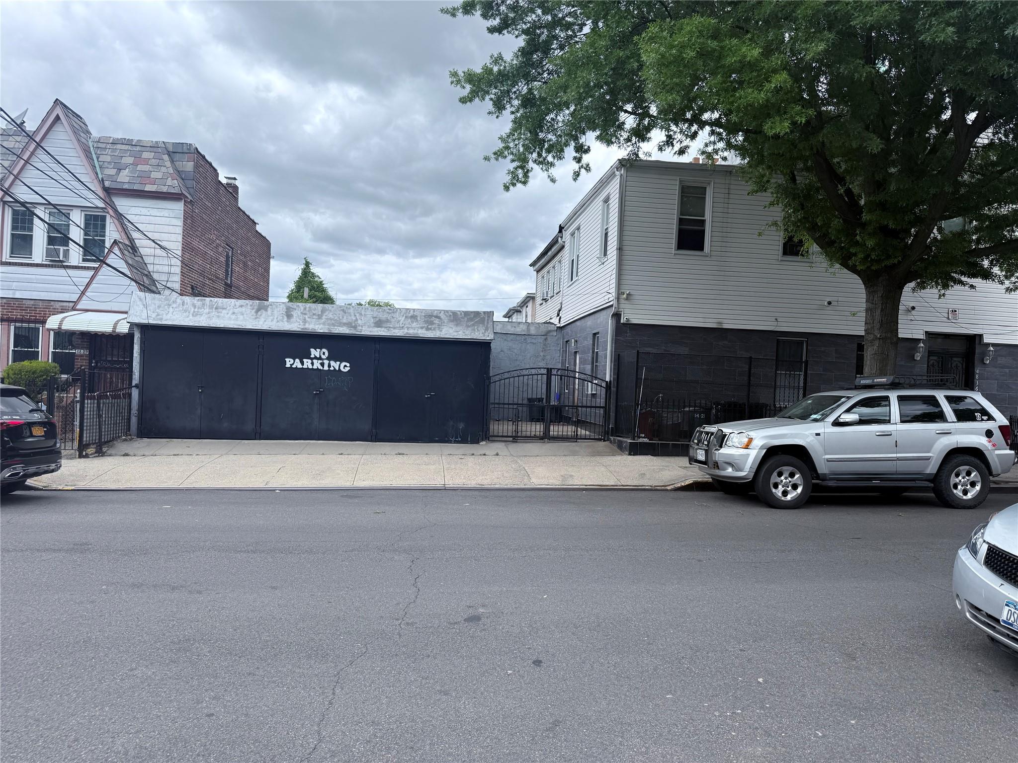 48-36 90 street, Elmhurst, NY 11373