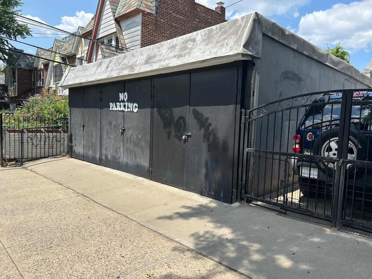 48-36 90 street, Elmhurst, NY 11373