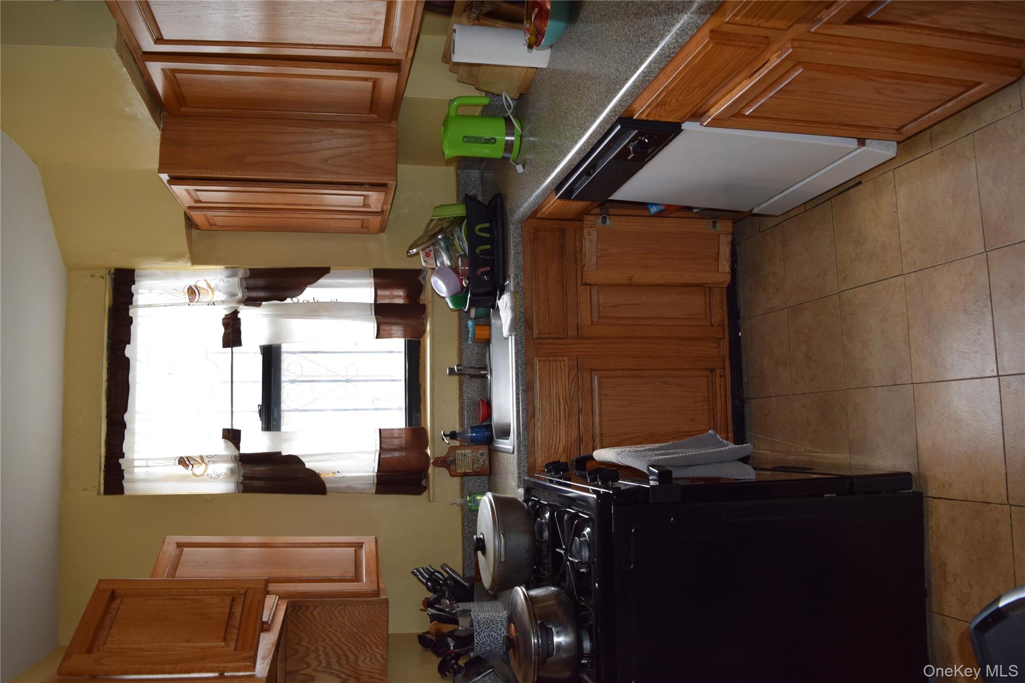 144-47 77 Avenue, Kew Garden Hills, NY 11367