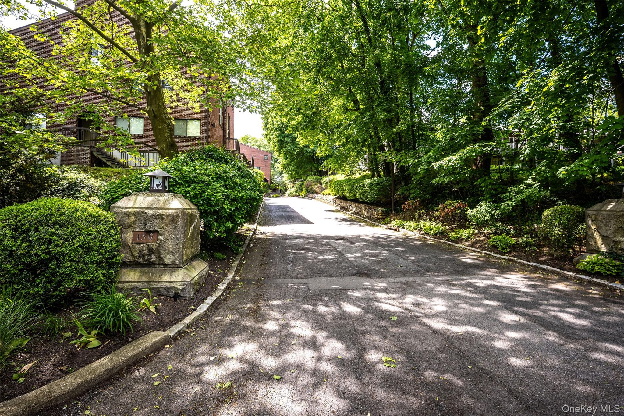 150 N Bedford Road # D1, Chappaqua, NY 10514