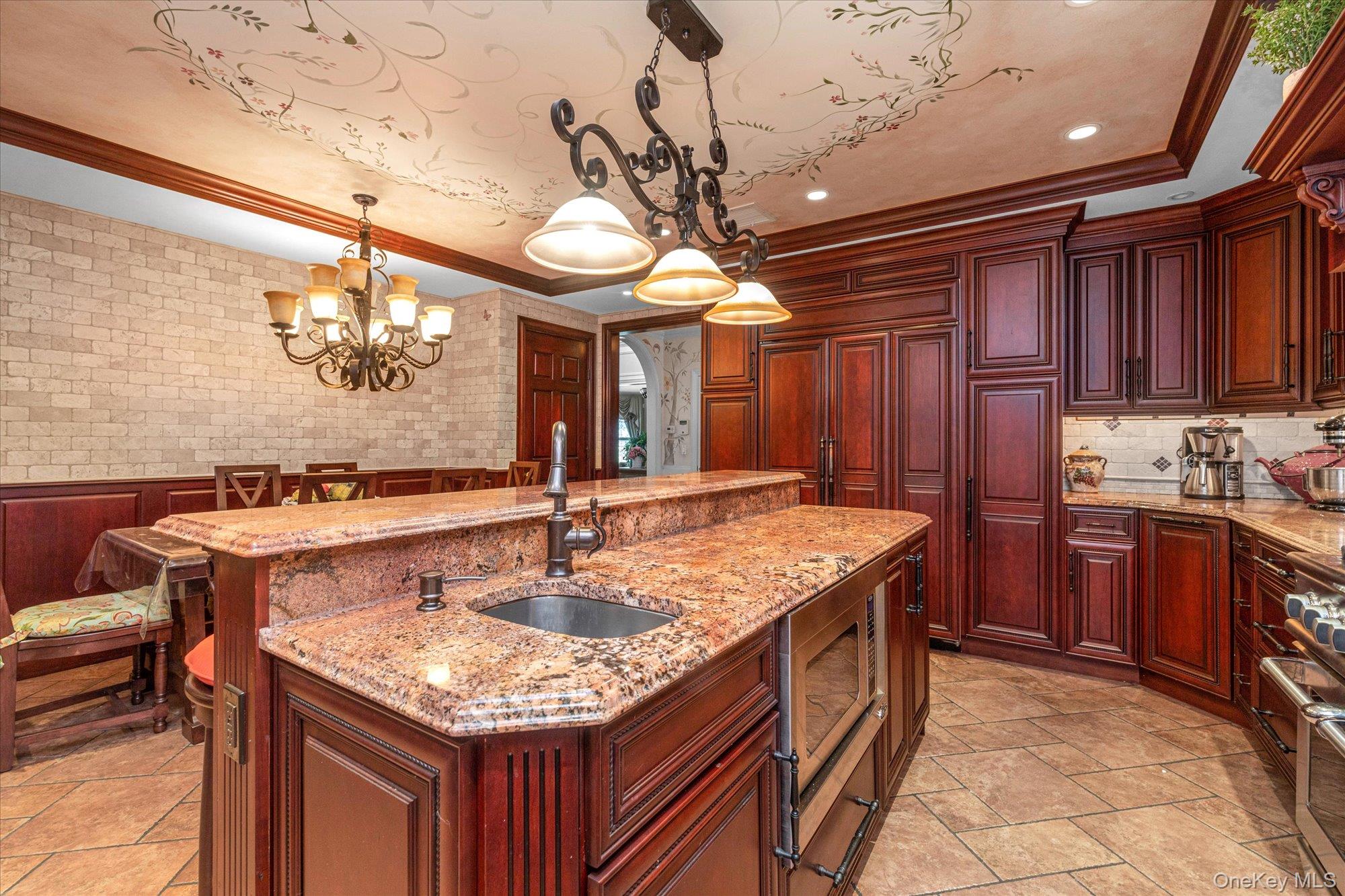 4 Point Crescent, Malba, NY 11357