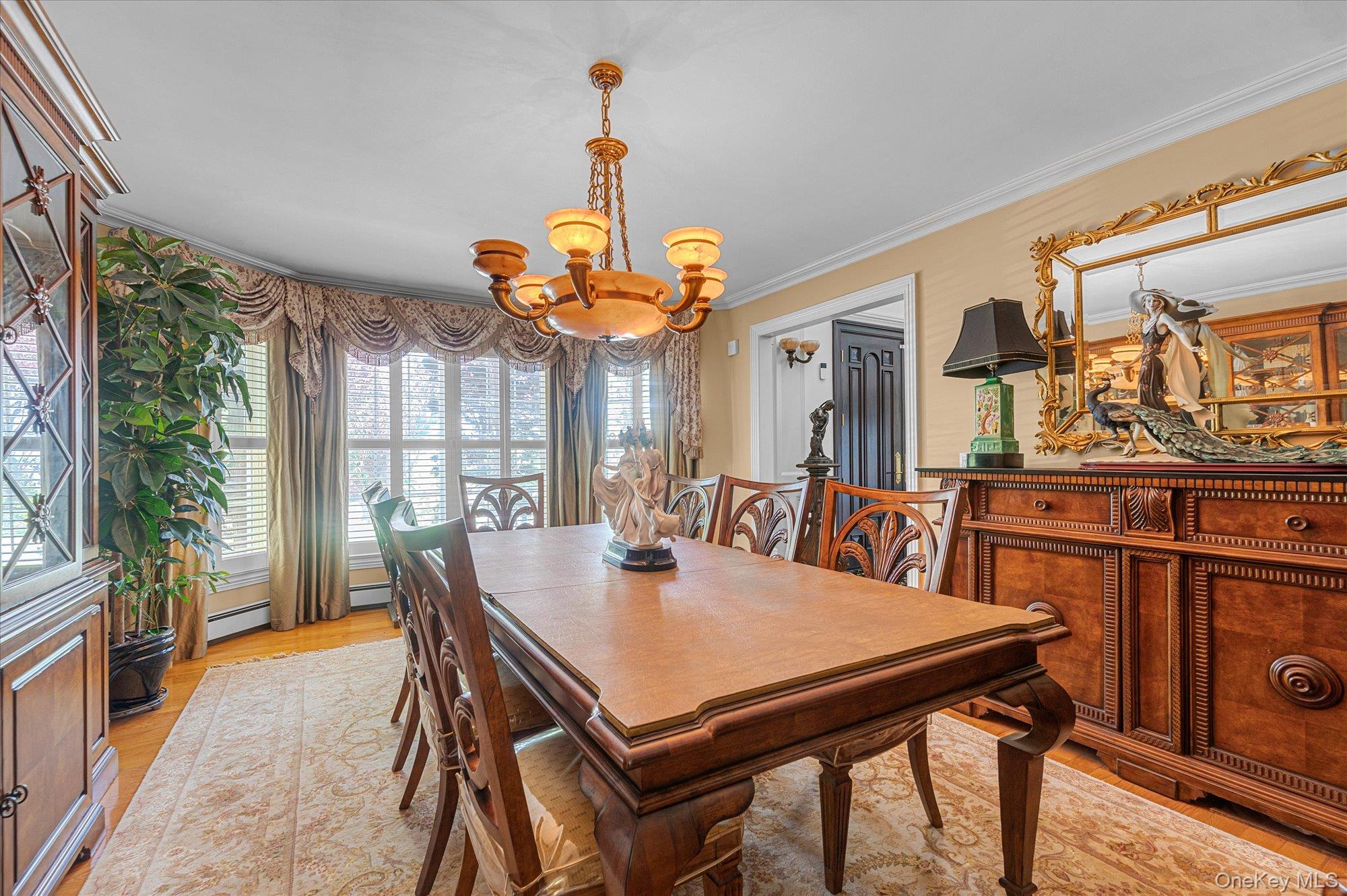 4 Point Crescent, Malba, NY 11357