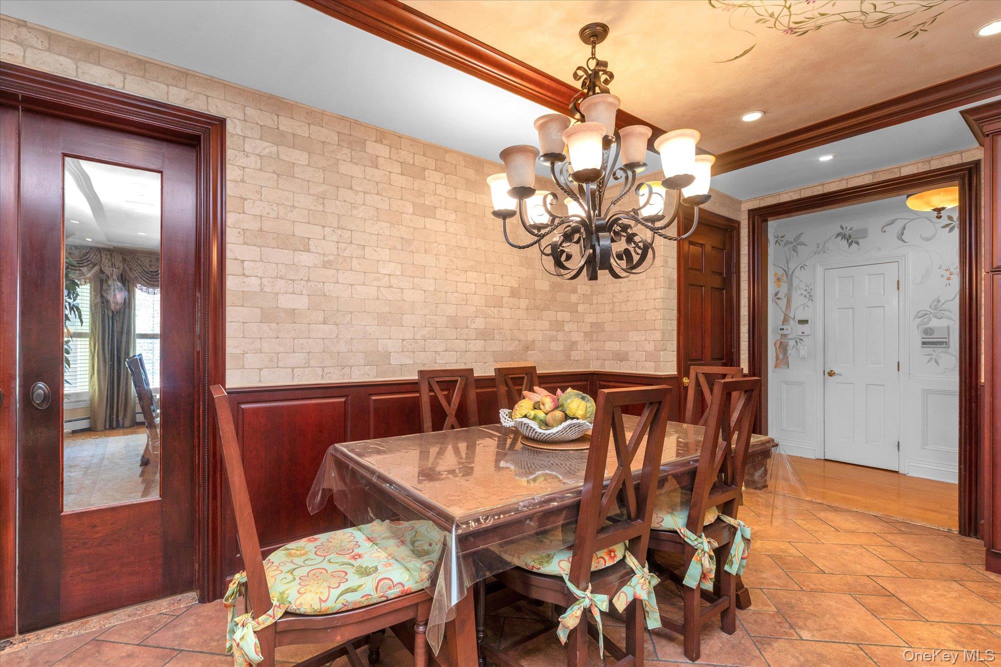 4 Point Crescent, Malba, NY 11357