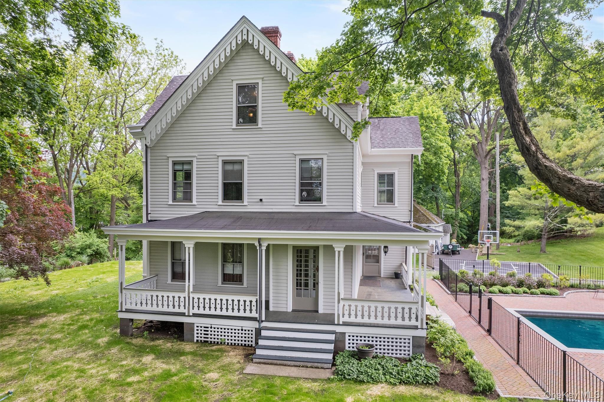 14 Smith Clove Road, Central Valley, NY 10917