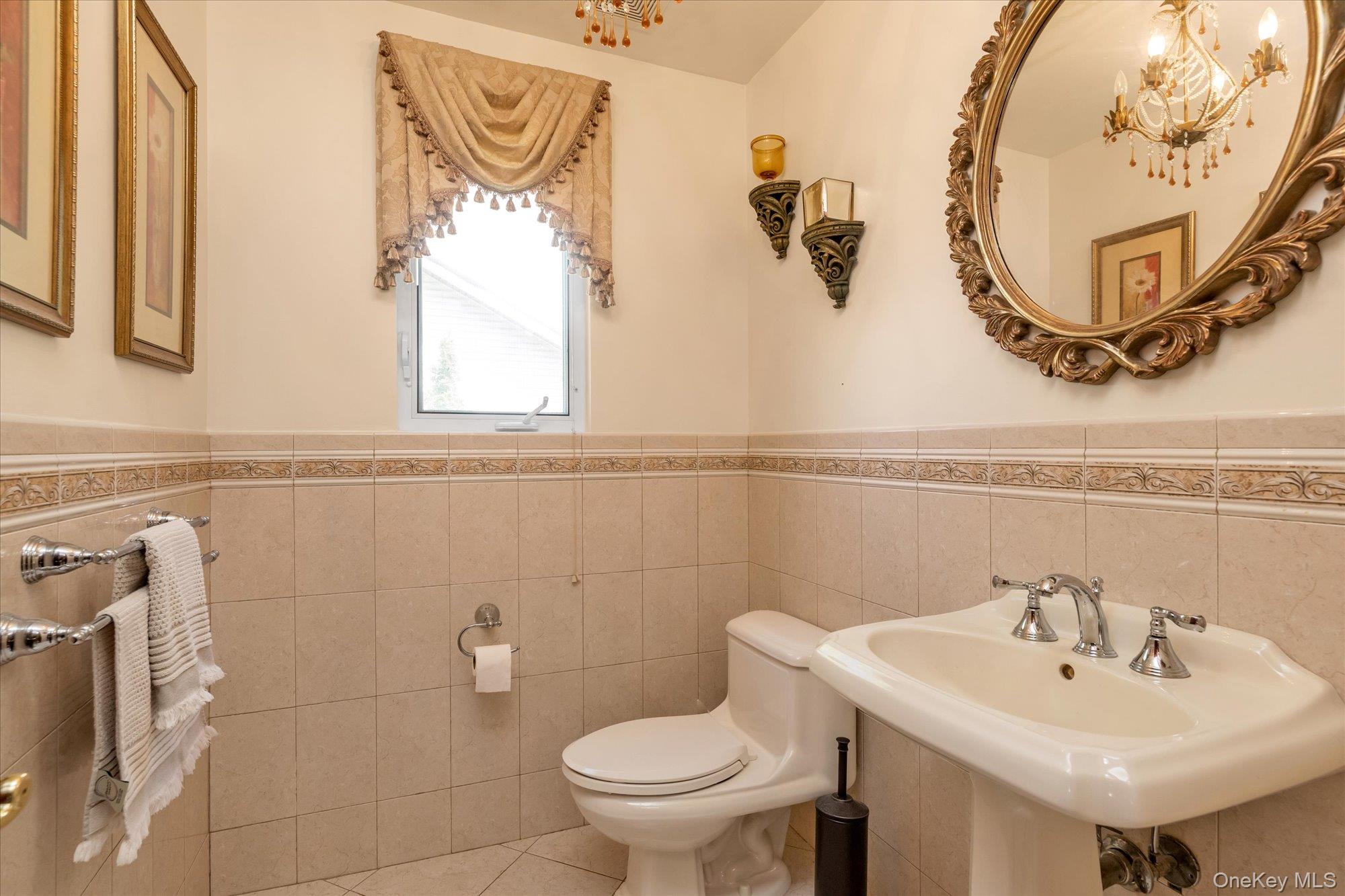 41-27 Orient Avenue, Douglaston, NY 11363