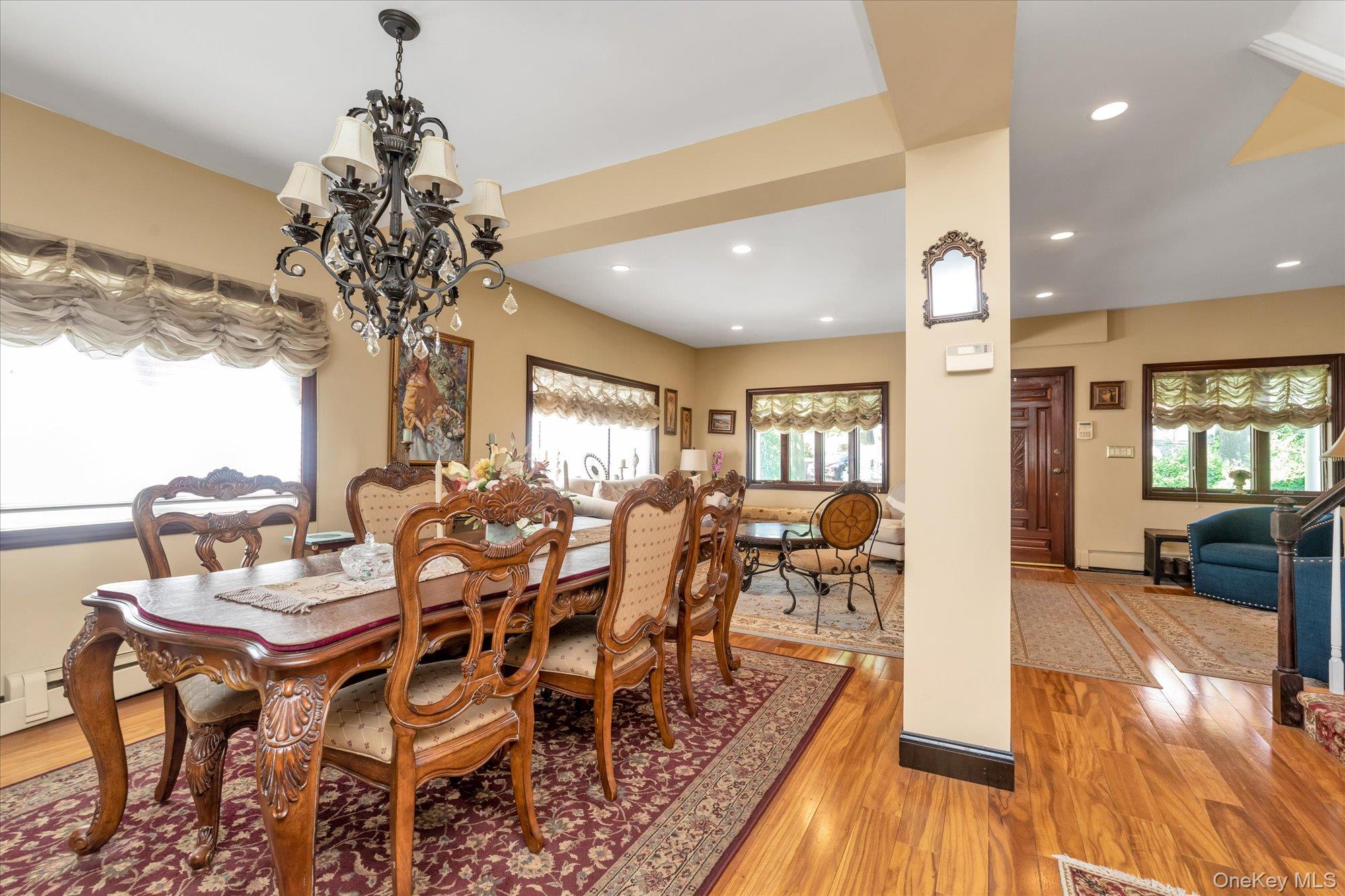 41-27 Orient Avenue, Douglaston, NY 11363