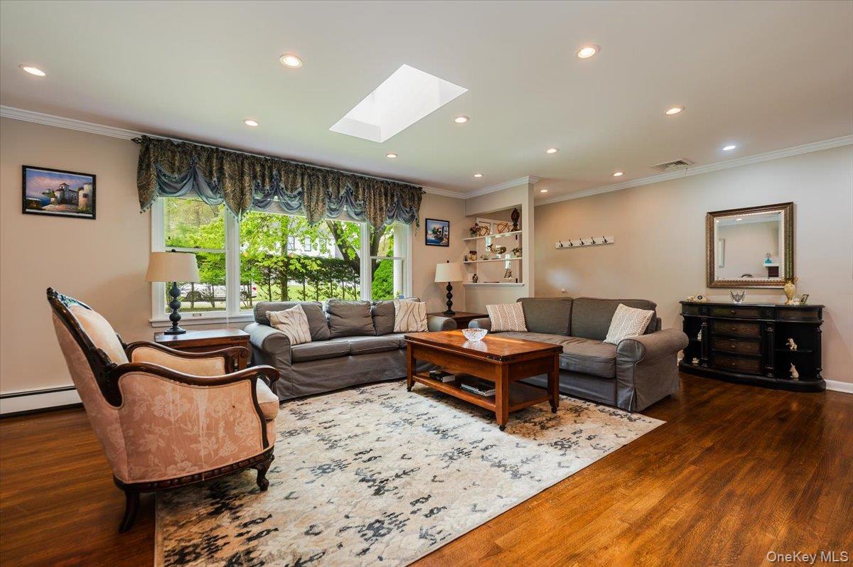 4200 Rocky Point Road, East Marion, NY 11939