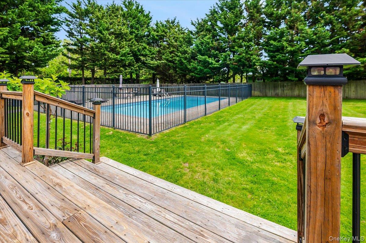 4200 Rocky Point Road, East Marion, NY 11939