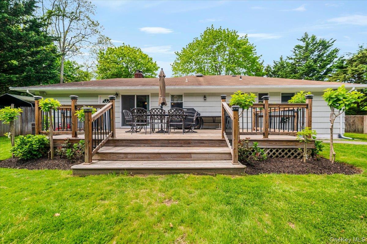 4200 Rocky Point Road, East Marion, NY 11939