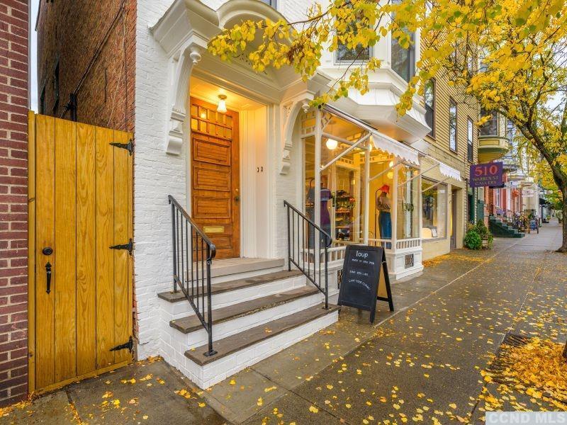 508 Warren Street, Hudson, NY 12534