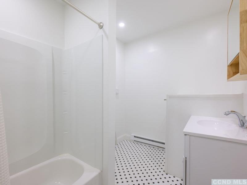 508 Warren Street, Hudson, NY 12534