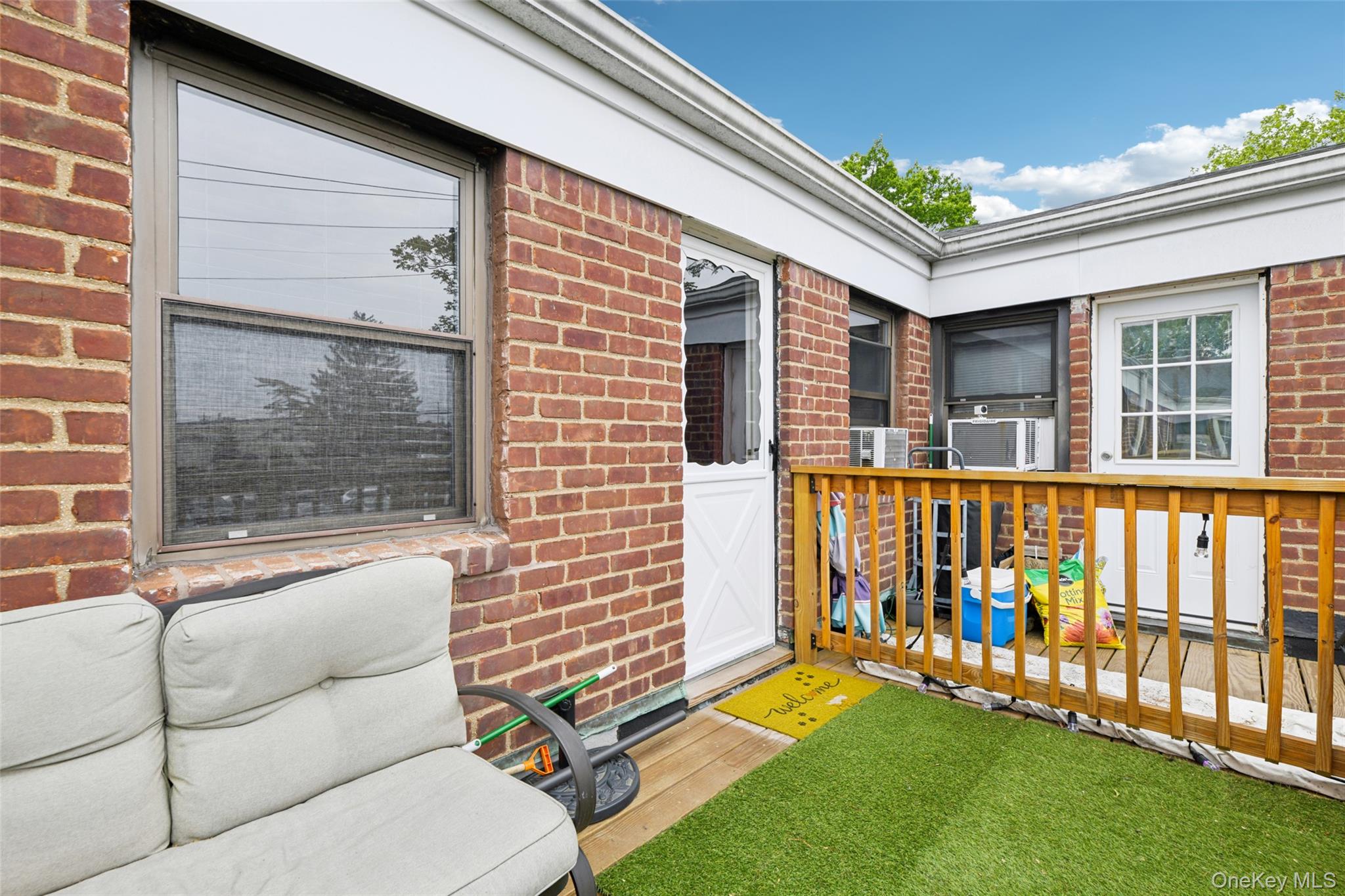 1213 East Broadway # B25, Hewlett, NY 11557