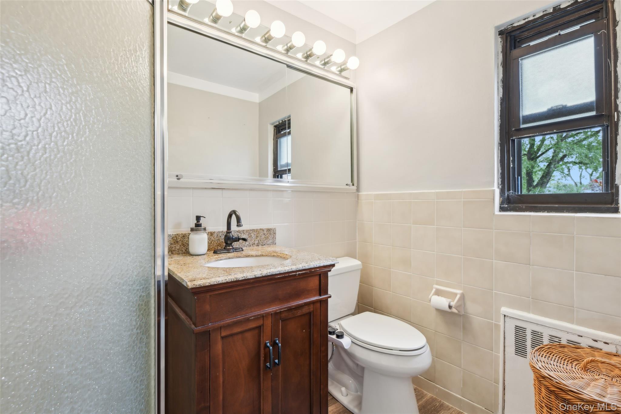 1213 East Broadway # B25, Hewlett, NY 11557