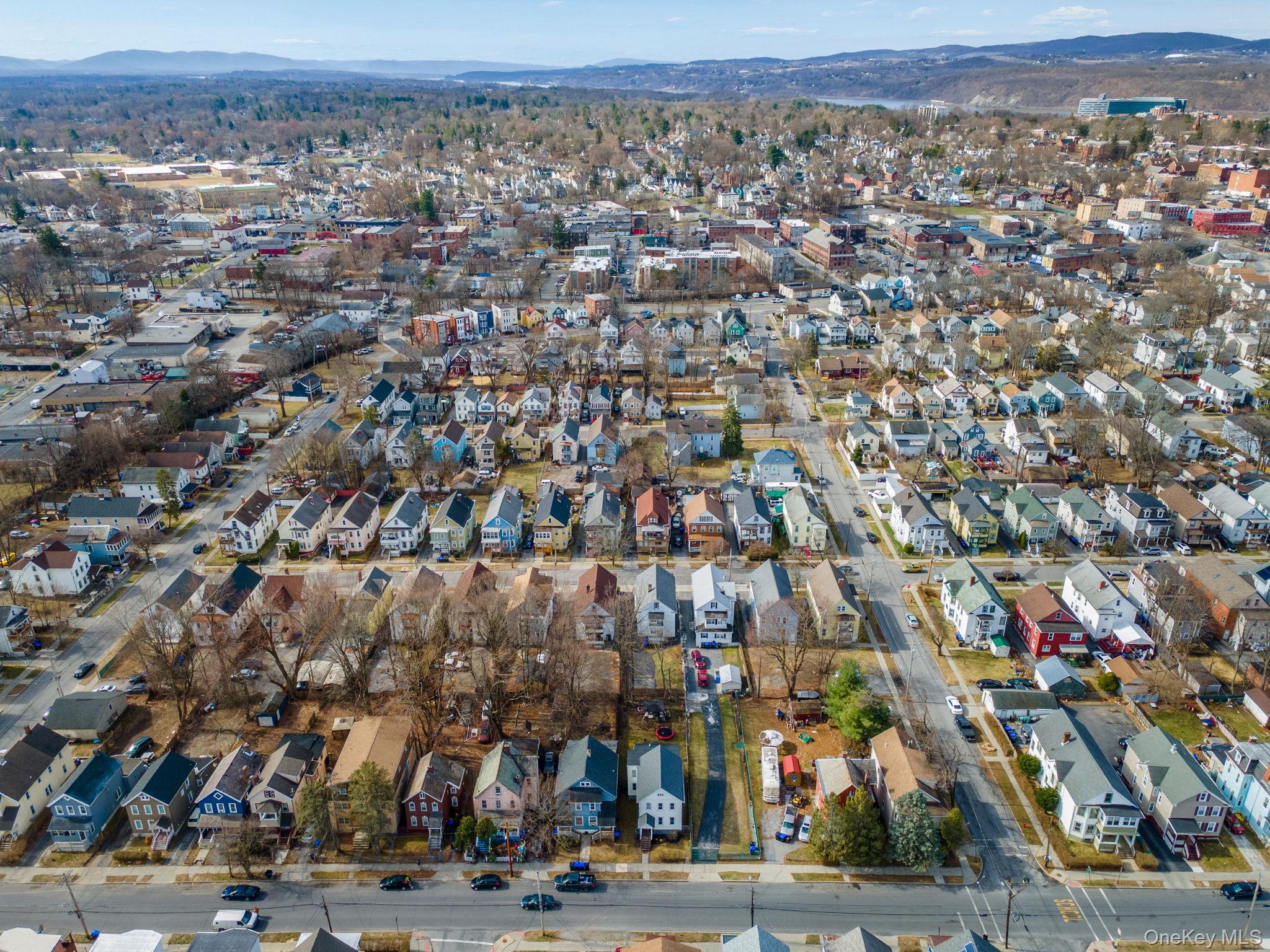 320 Mansion Street, Poughkeepsie, NY 12601