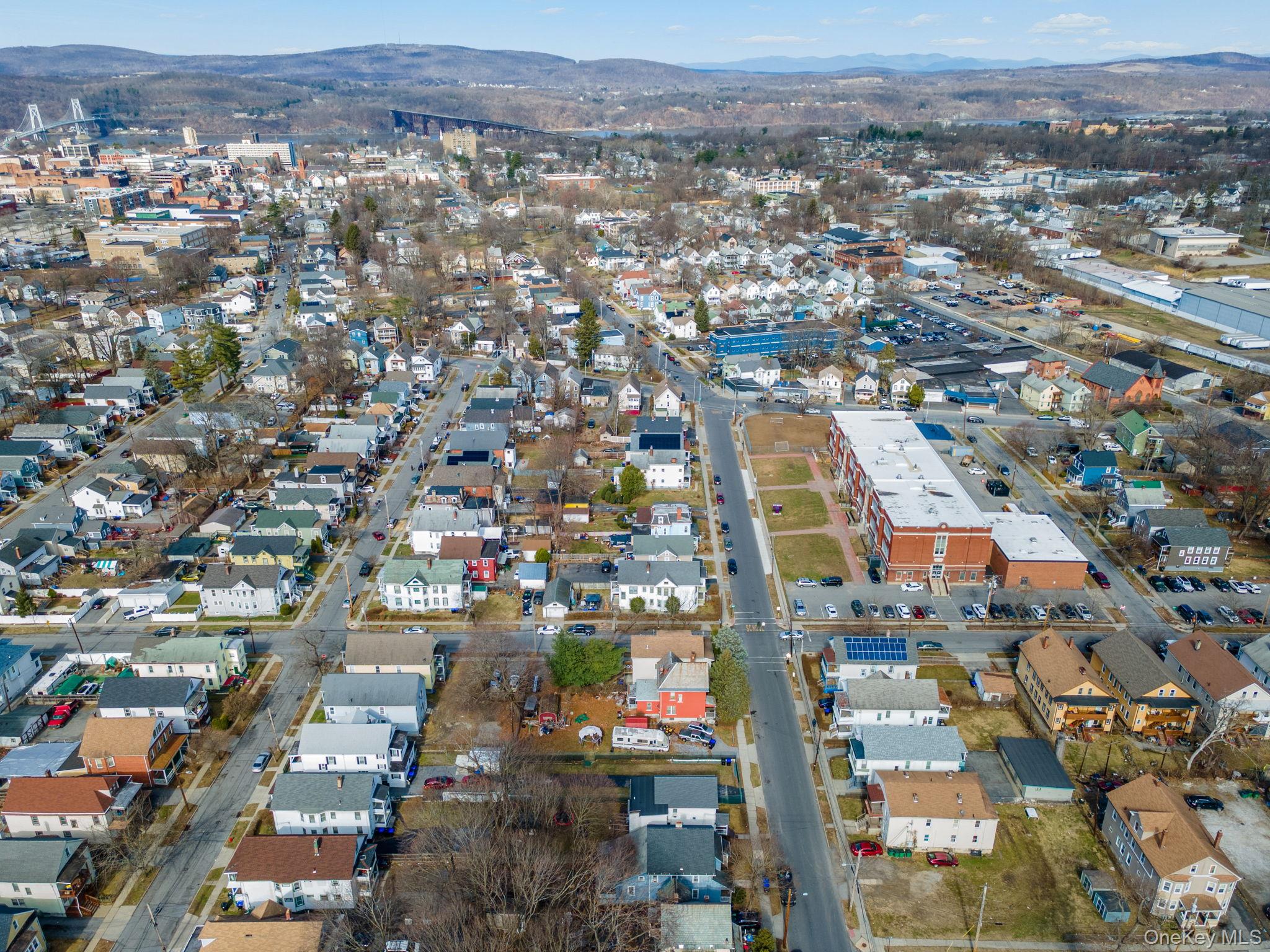 320 Mansion Street, Poughkeepsie, NY 12601