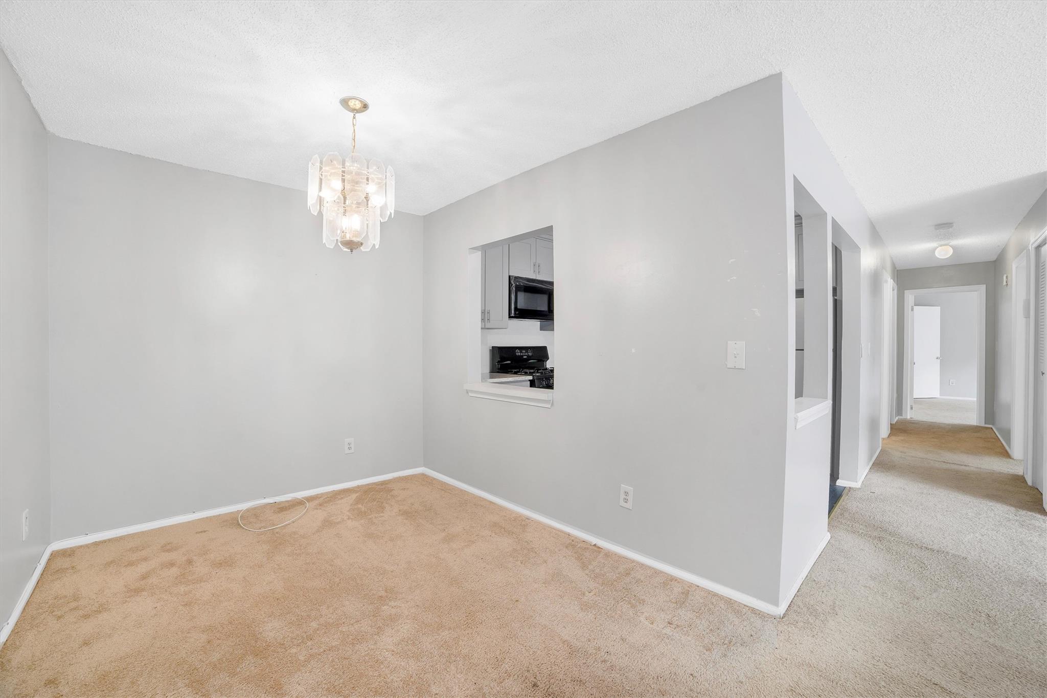 32 Huntington Circle # (Building 19), Peekskill, NY 10566