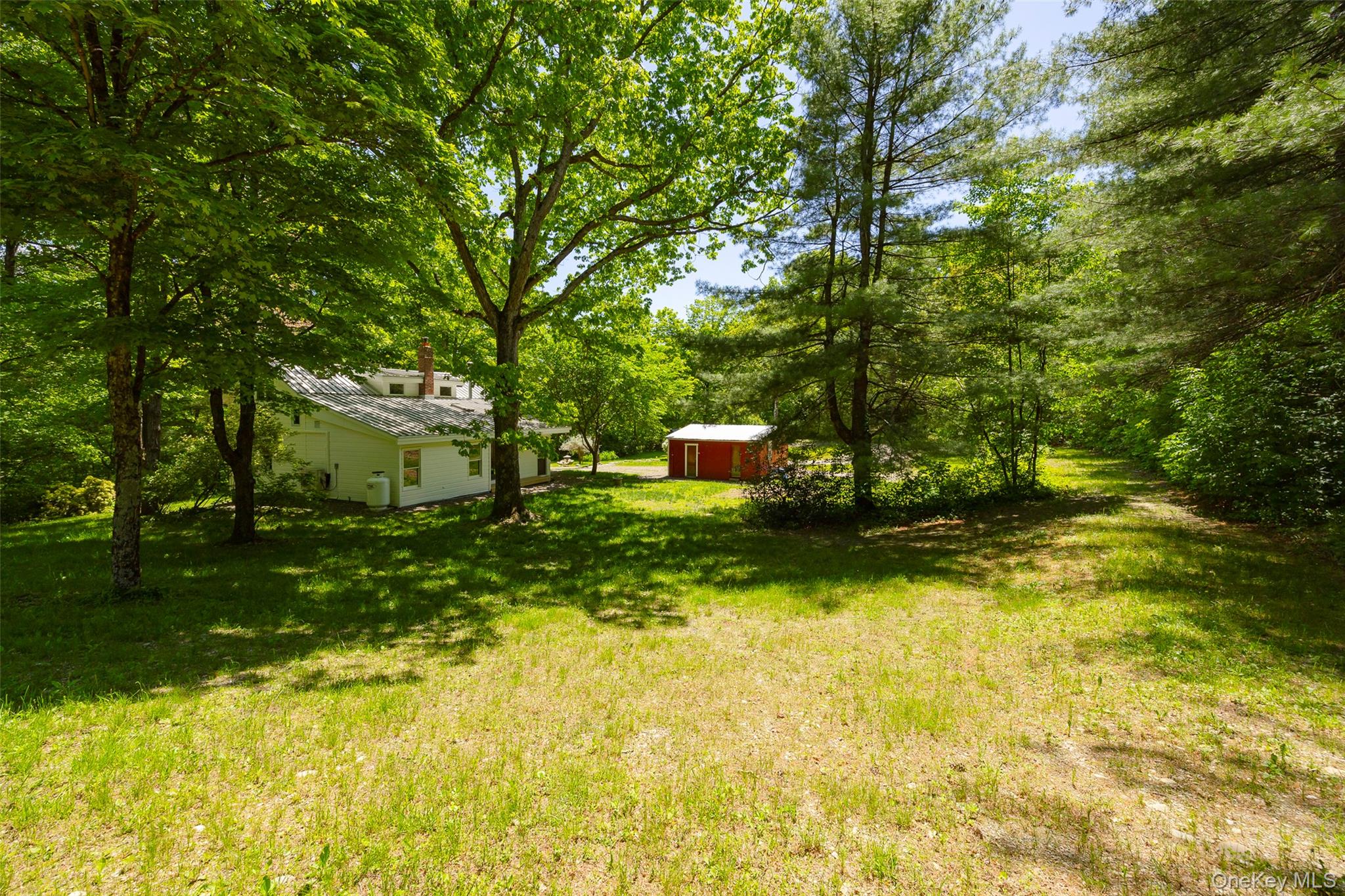 107 Near Road, Red Hook, NY 12571