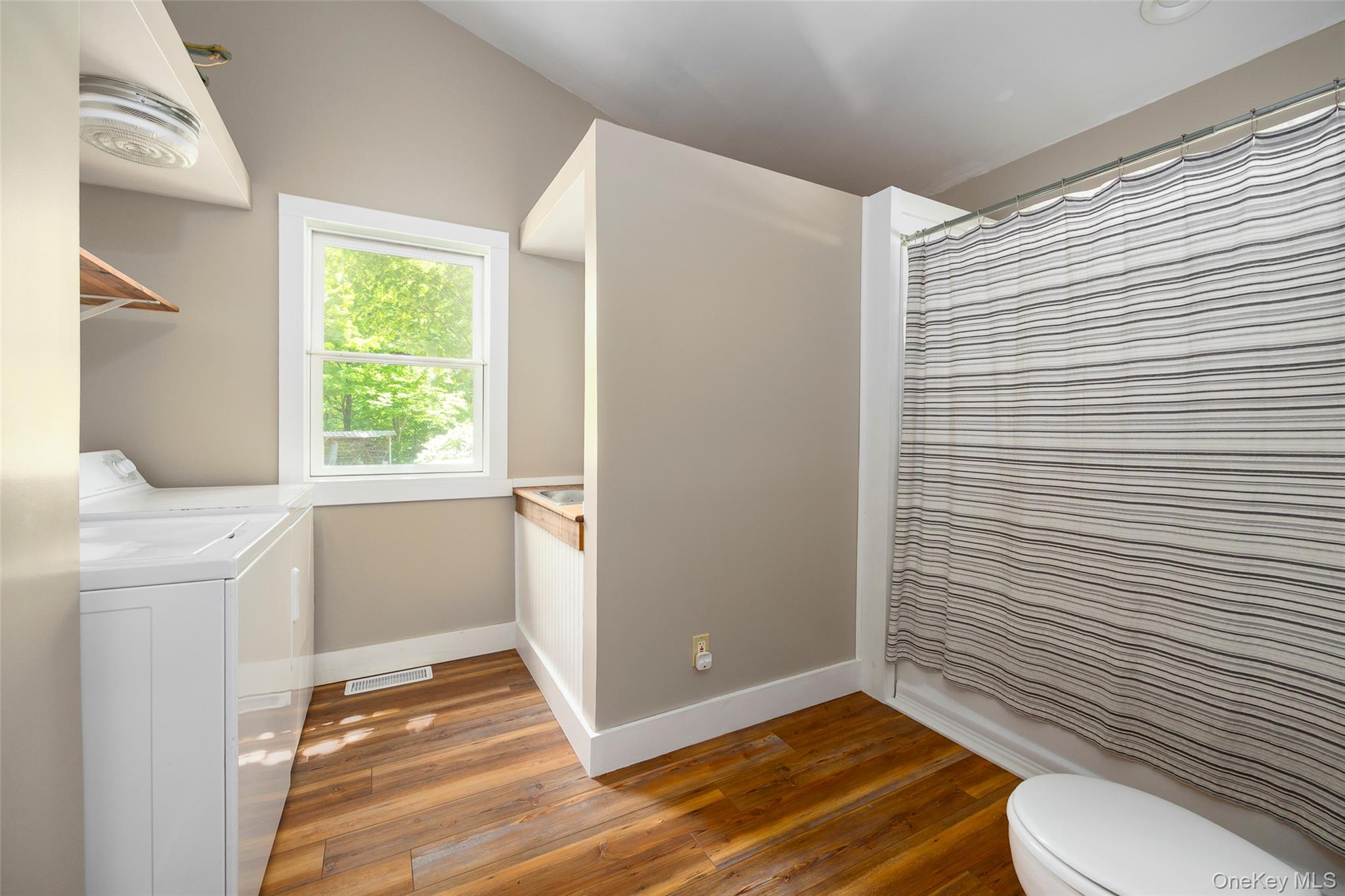 107 Near Road, Red Hook, NY 12571