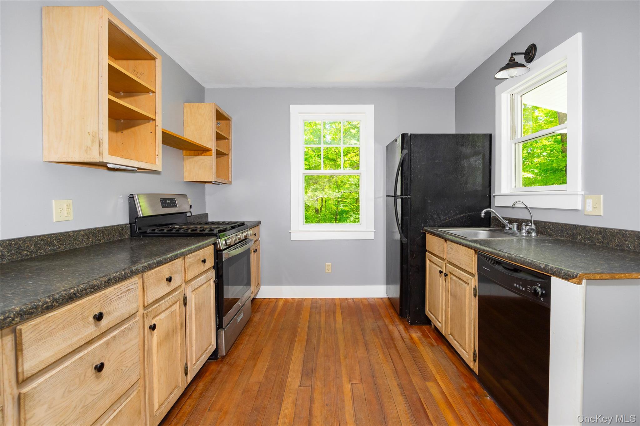 107 Near Road, Red Hook, NY 12571