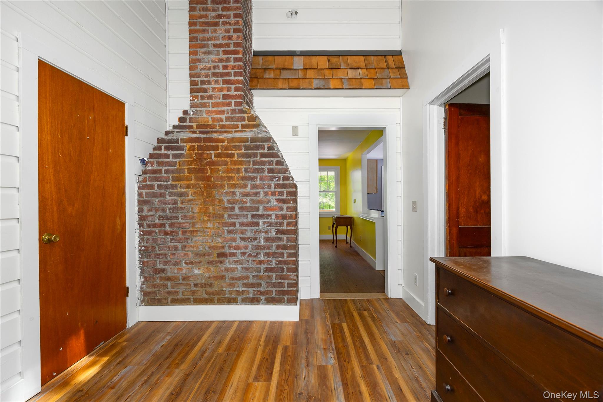 107 Near Road, Red Hook, NY 12571