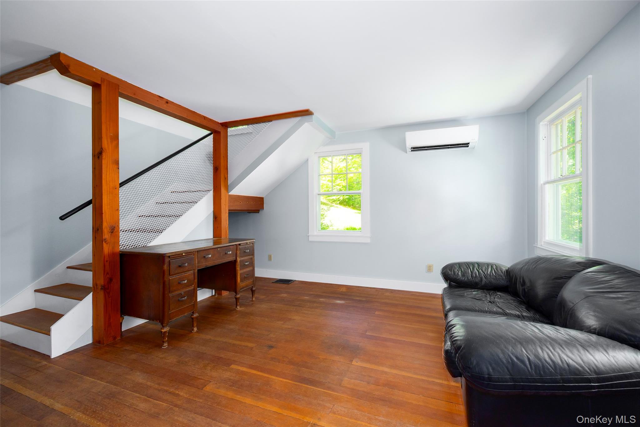 107 Near Road, Red Hook, NY 12571