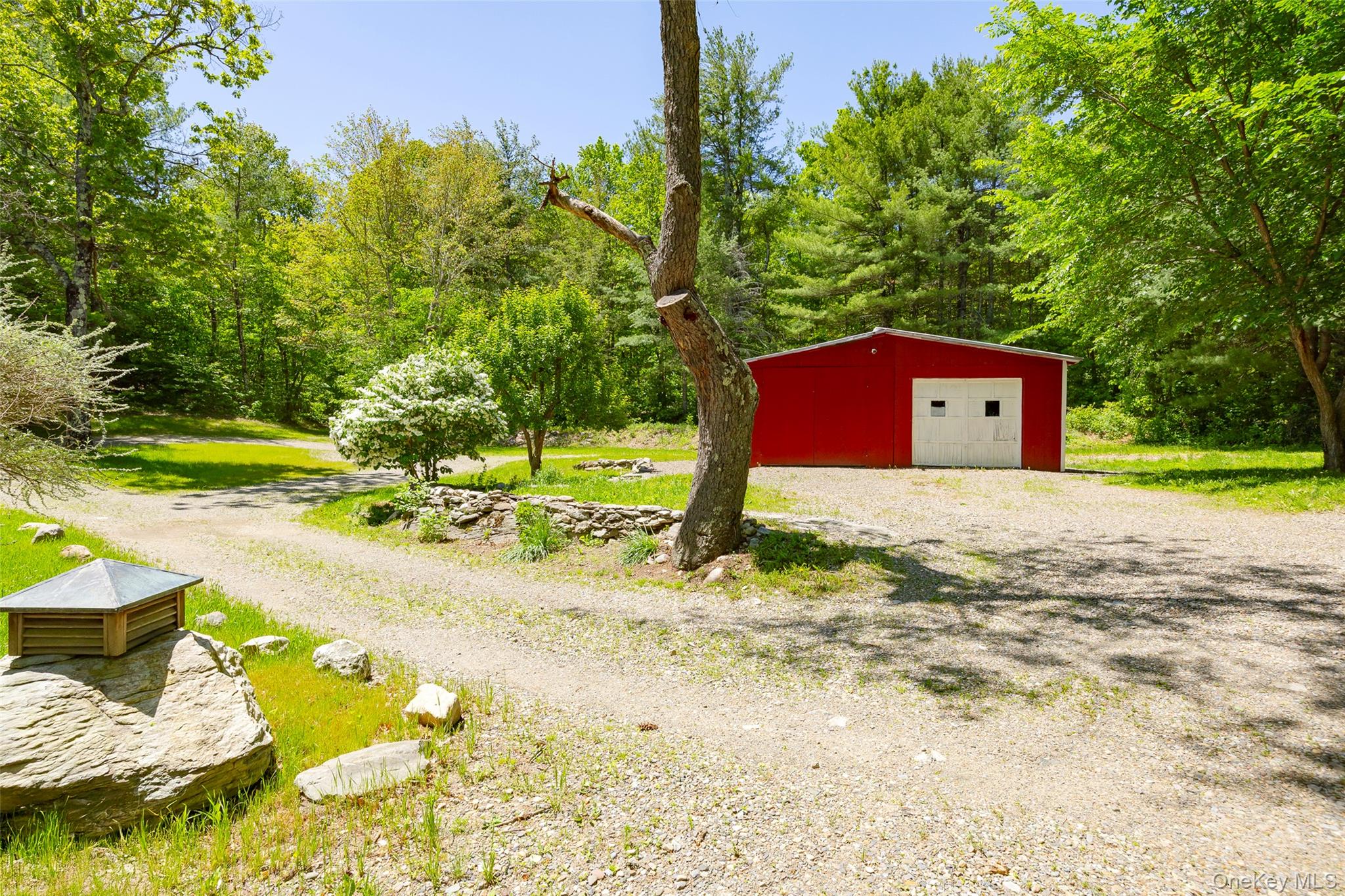 107 Near Road, Red Hook, NY 12571