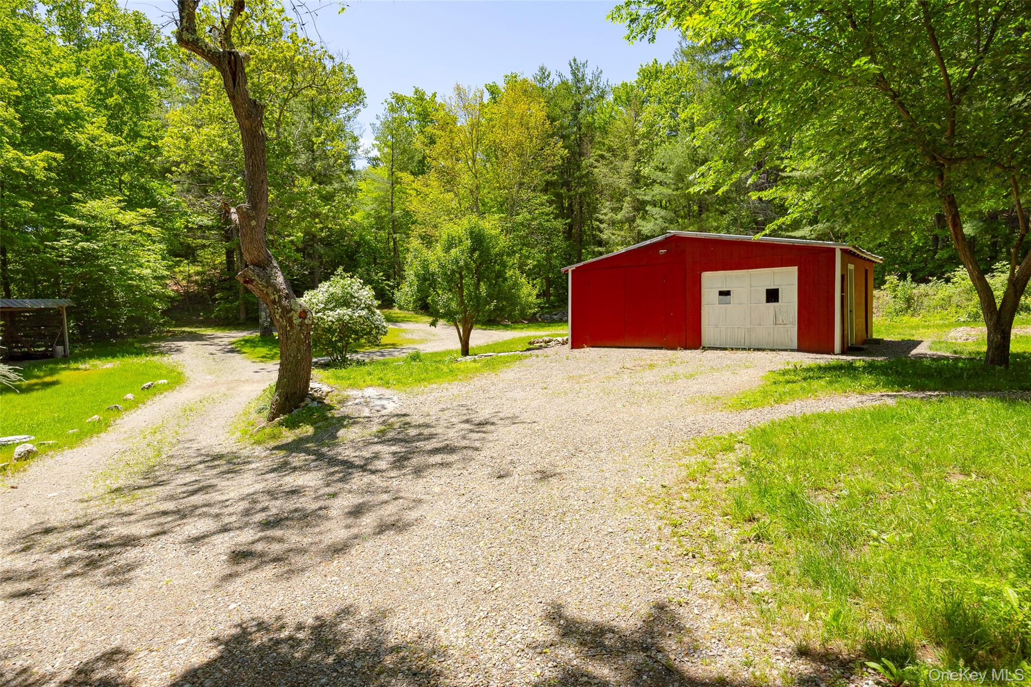 107 Near Road, Red Hook, NY 12571