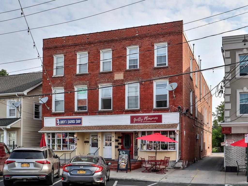 11 Goshen Avenue, Washingtonville, NY 10992