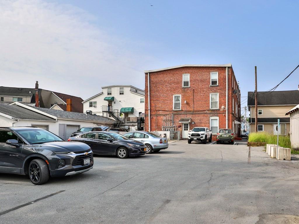 11 Goshen Avenue, Washingtonville, NY 10992