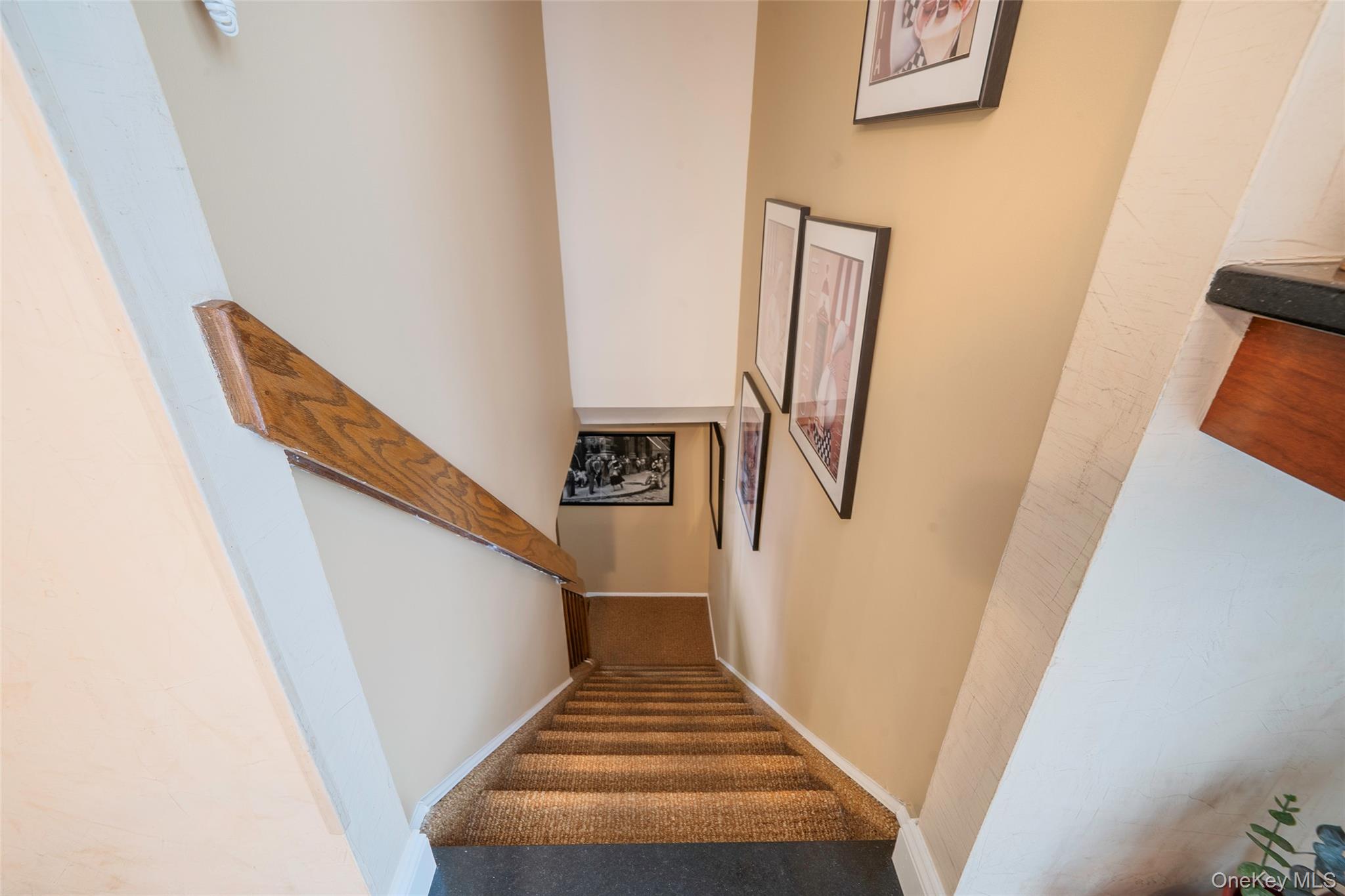 100 Mark Lane, Atlantic Beach, NY 11509