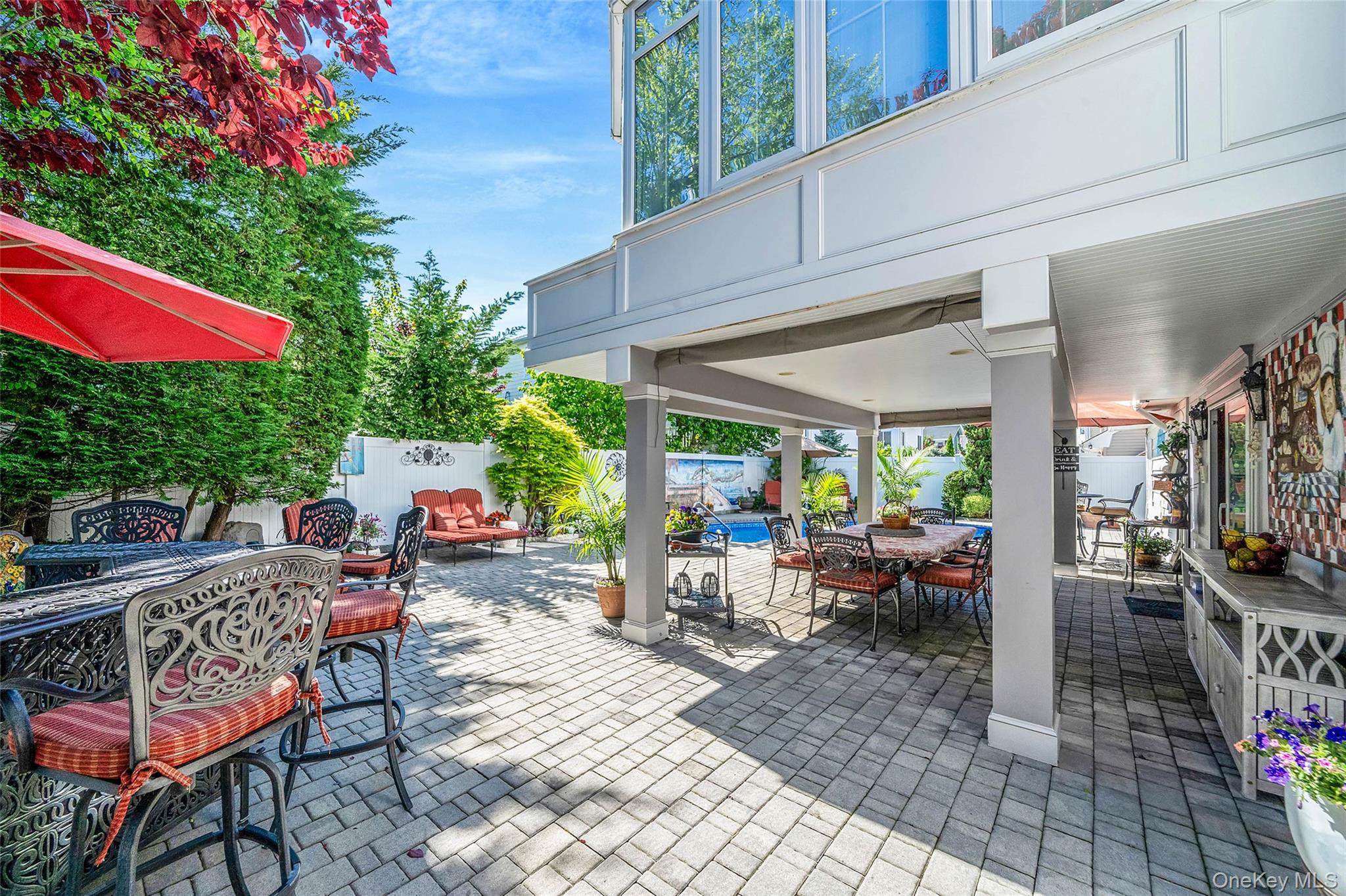 100 Mark Lane, Atlantic Beach, NY 11509