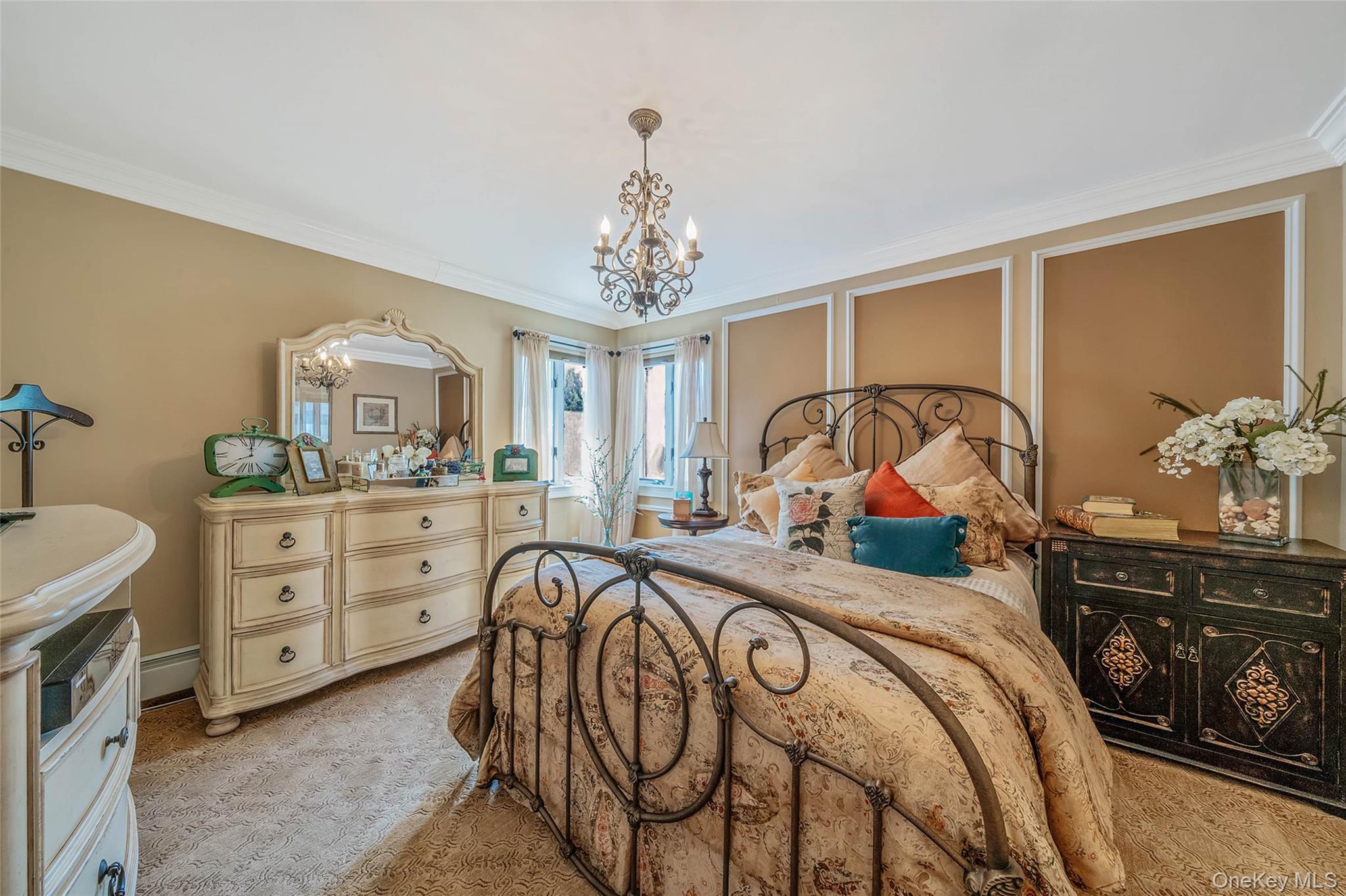 100 Mark Lane, Atlantic Beach, NY 11509