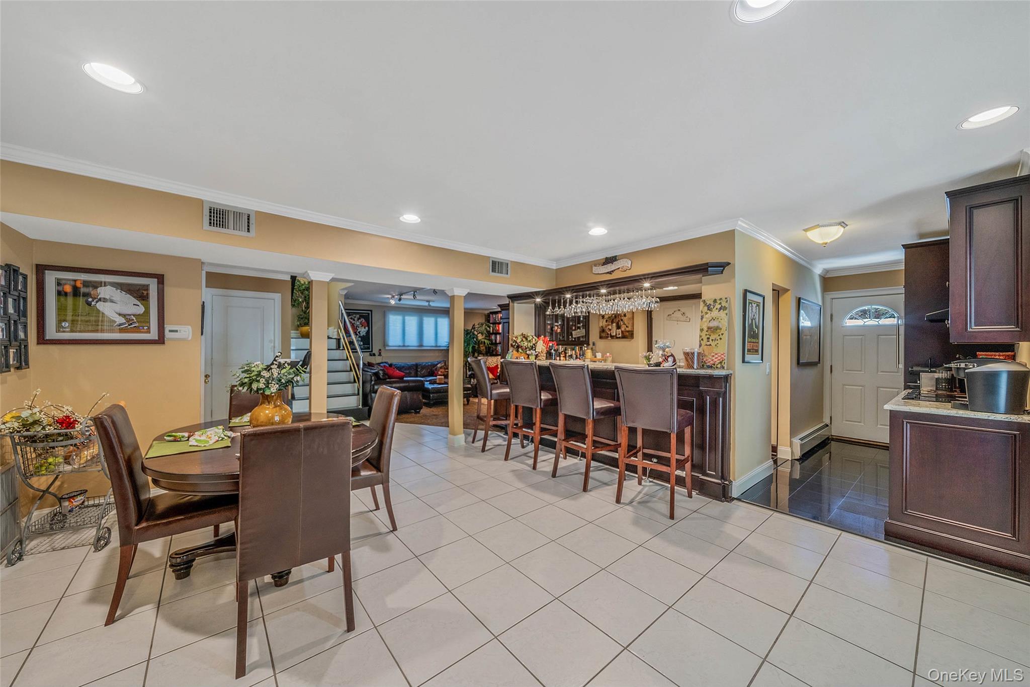 100 Mark Lane, Atlantic Beach, NY 11509