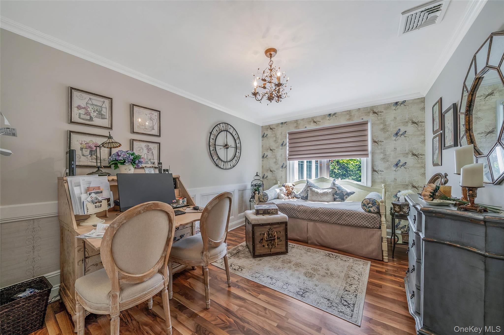 100 Mark Lane, Atlantic Beach, NY 11509