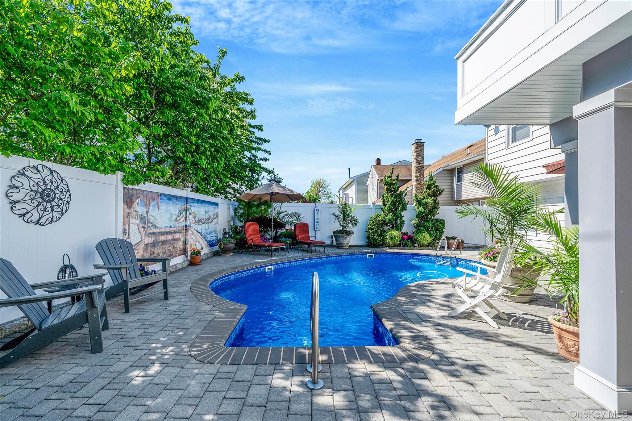 100 Mark Lane, Atlantic Beach, NY 11509