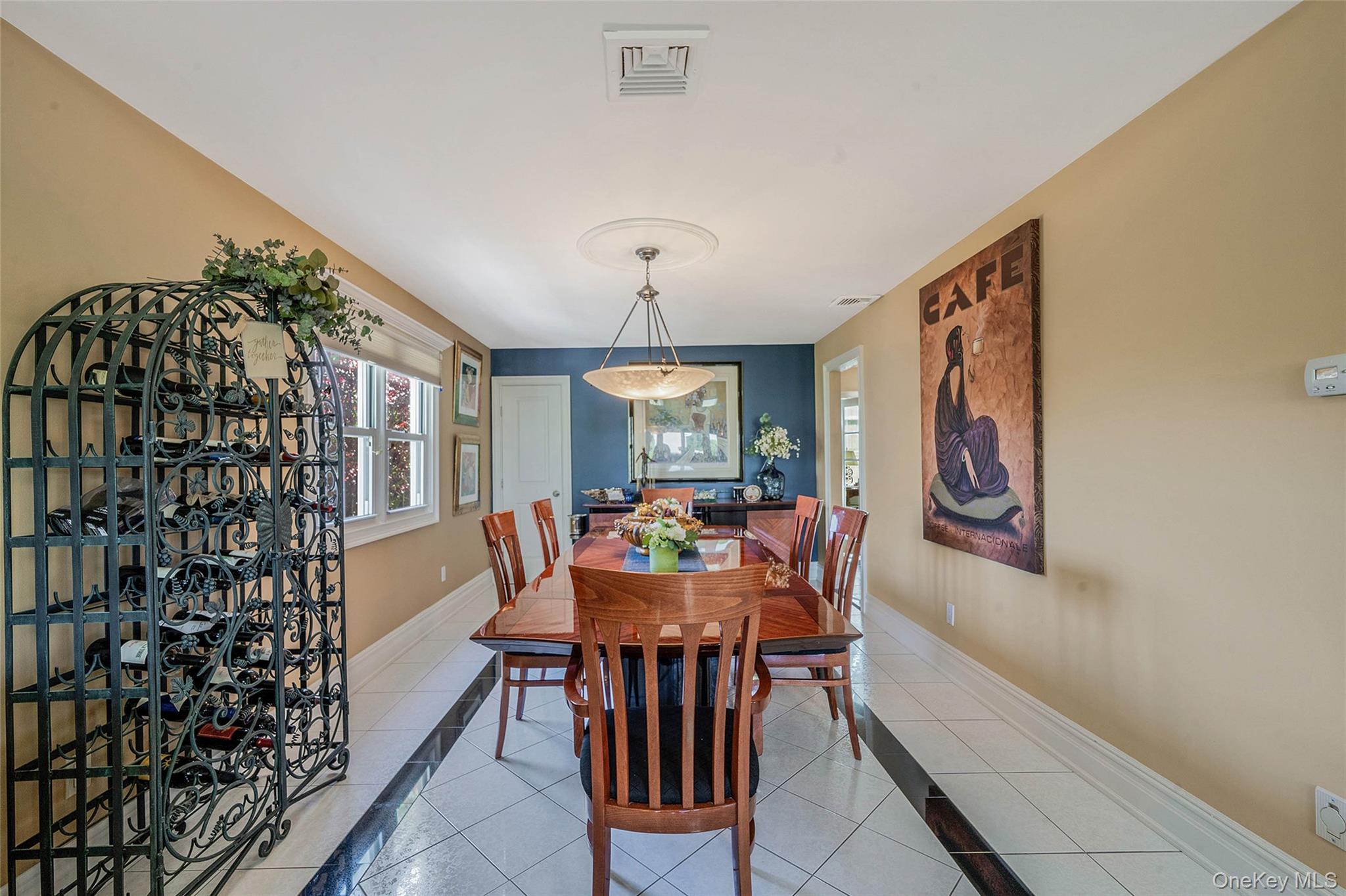 100 Mark Lane, Atlantic Beach, NY 11509