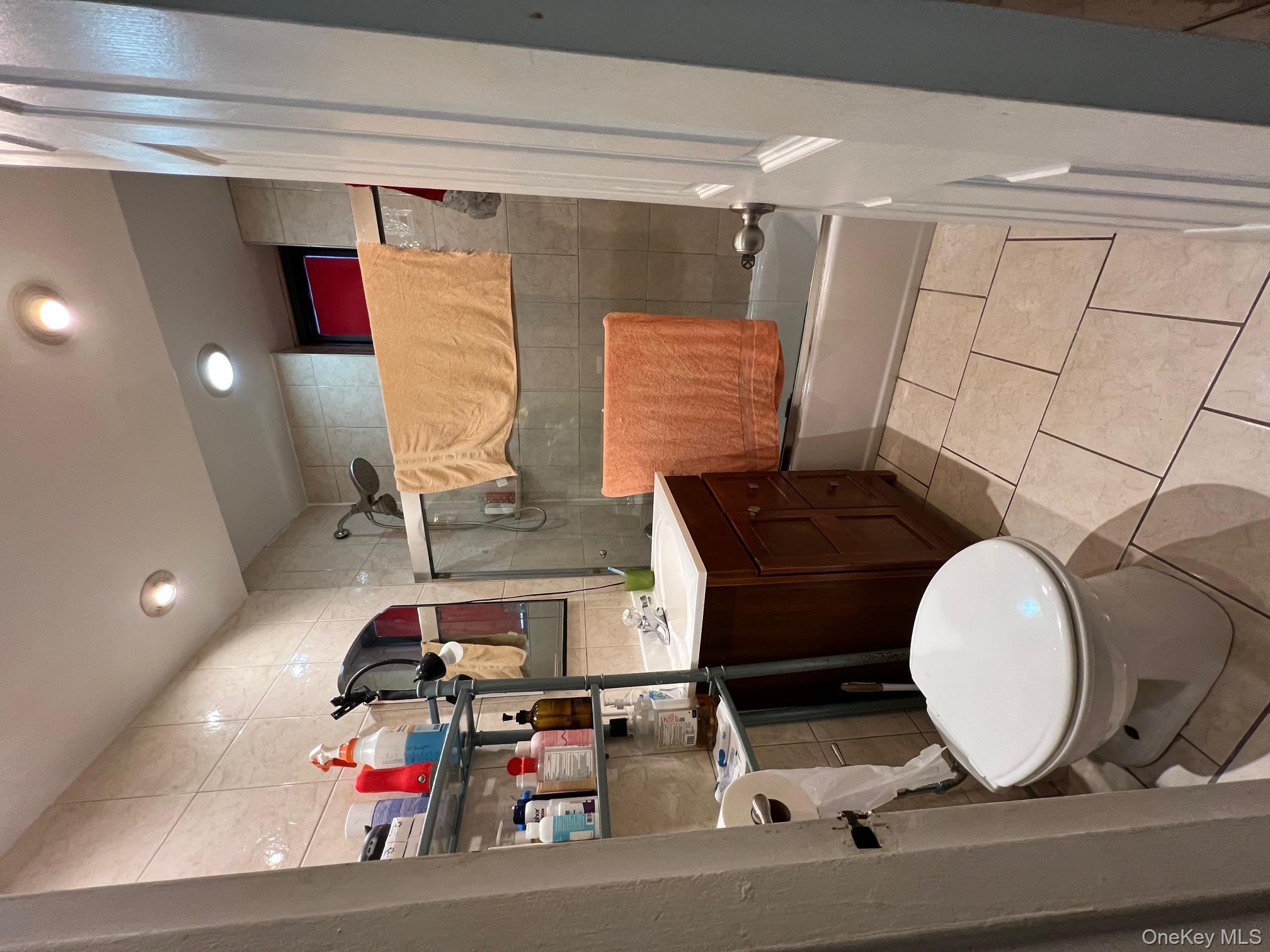 3239 Barker Avenue # L J, Bronx, NY 10467