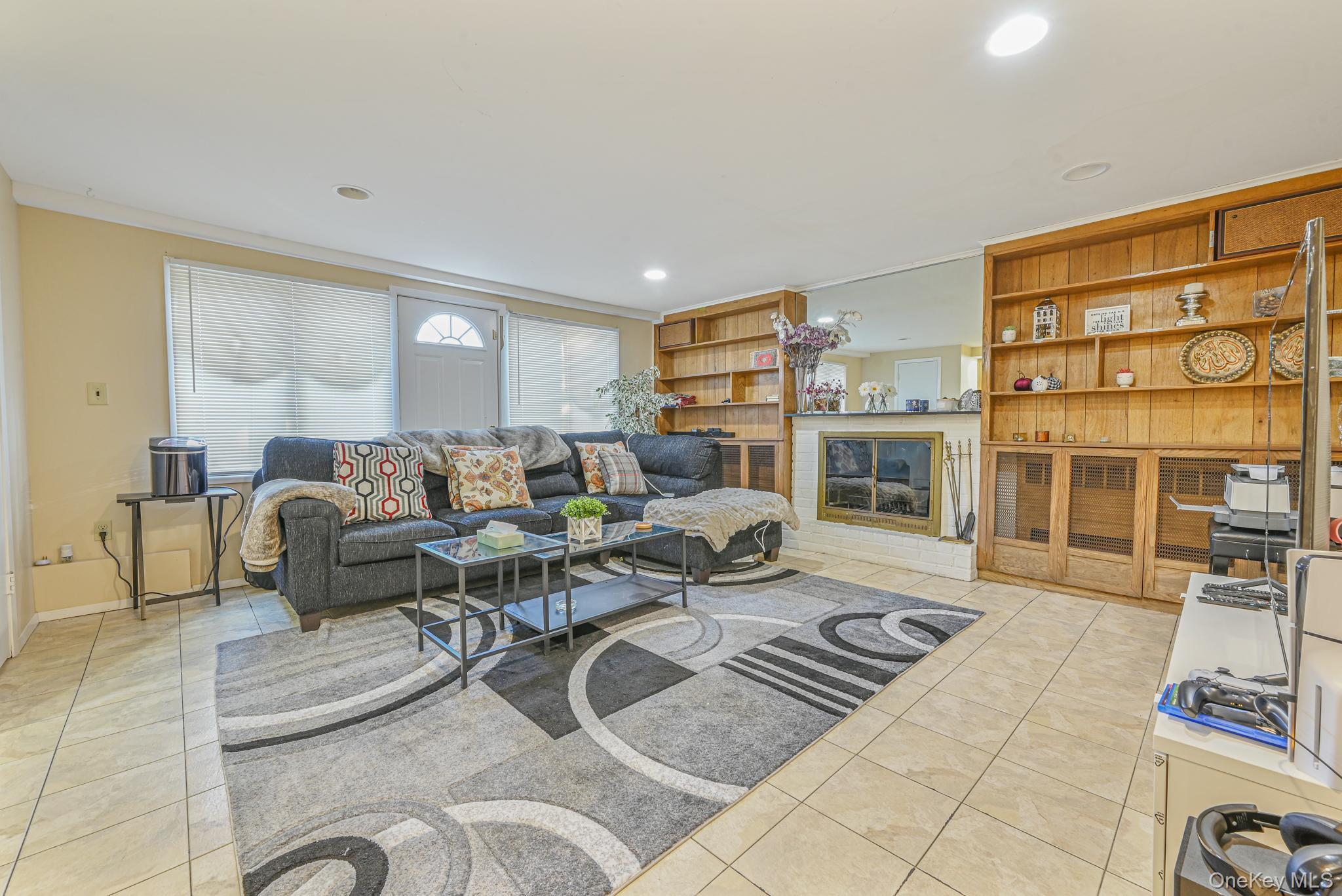 216 Birch Drive, New Hyde Park, NY 11040