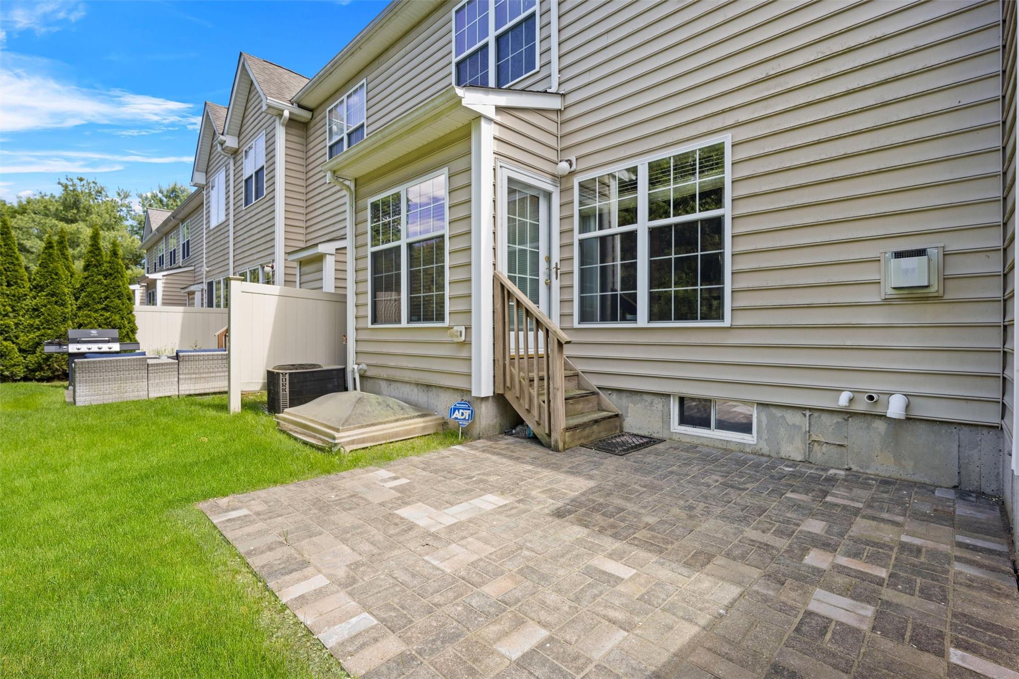 837 Huntington Drive # 152, Fishkill, NY 12524
