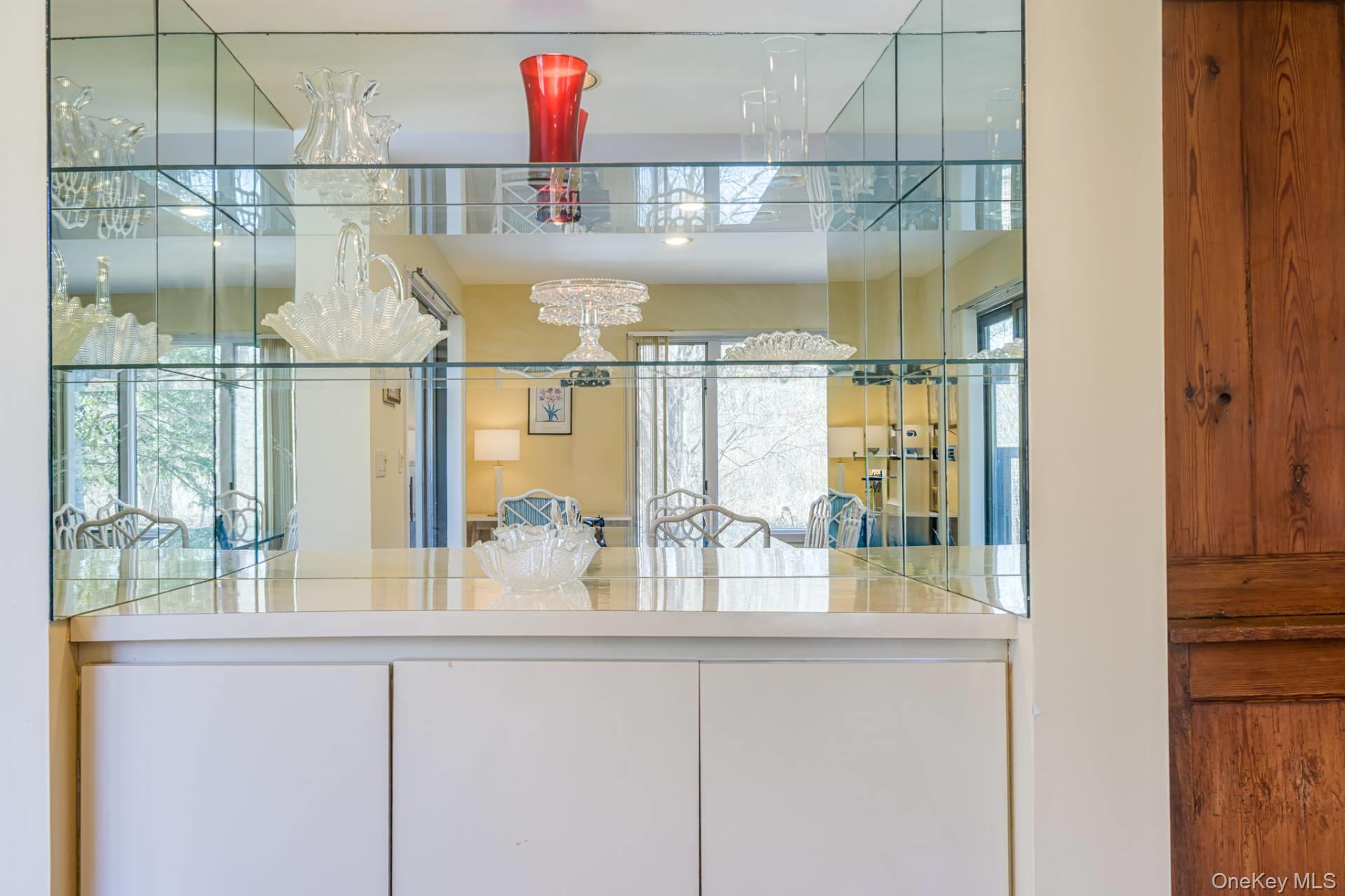 47 Spring Pond Lane, Southampton, NY 11968