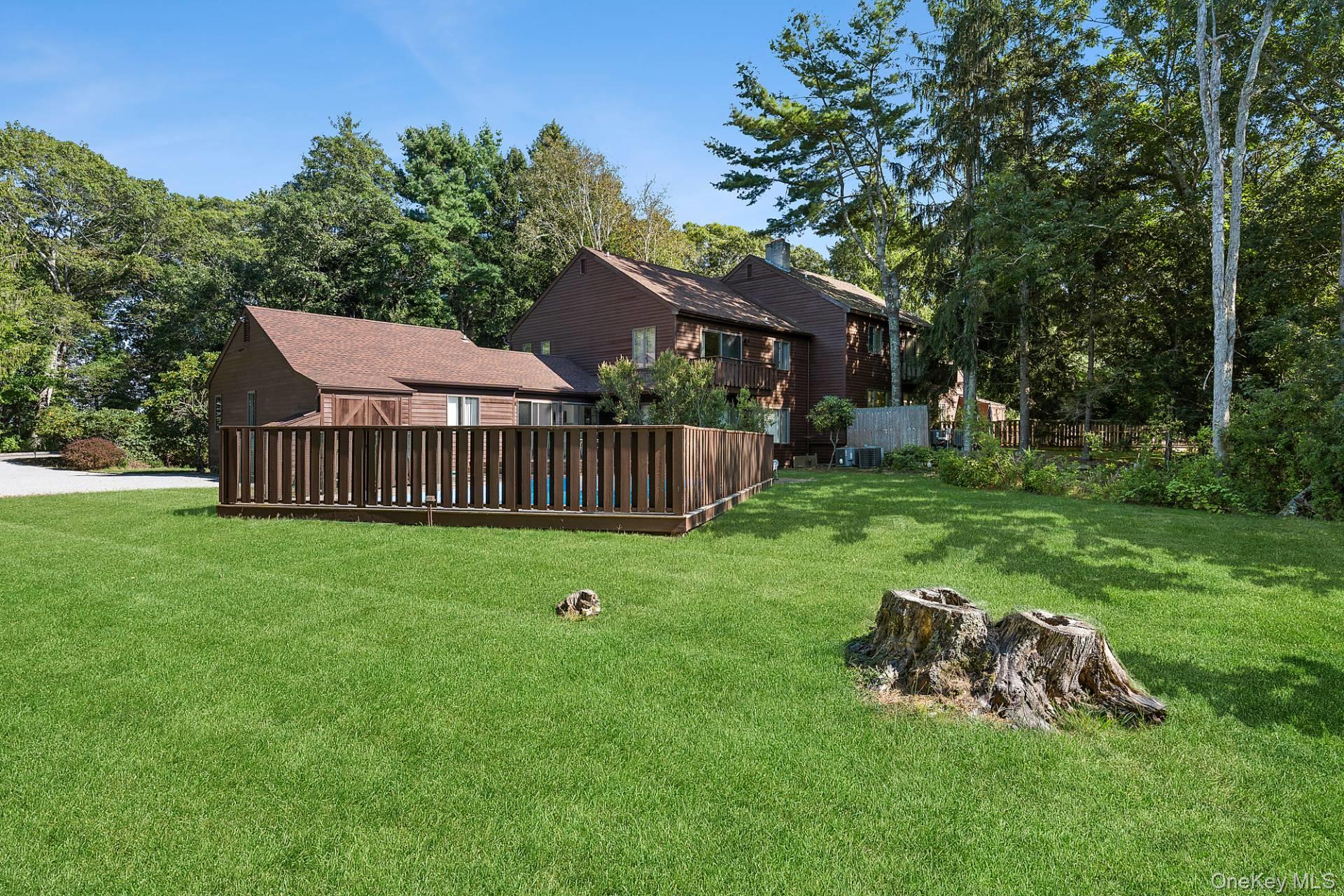 47 Spring Pond Lane, Southampton, NY 11968