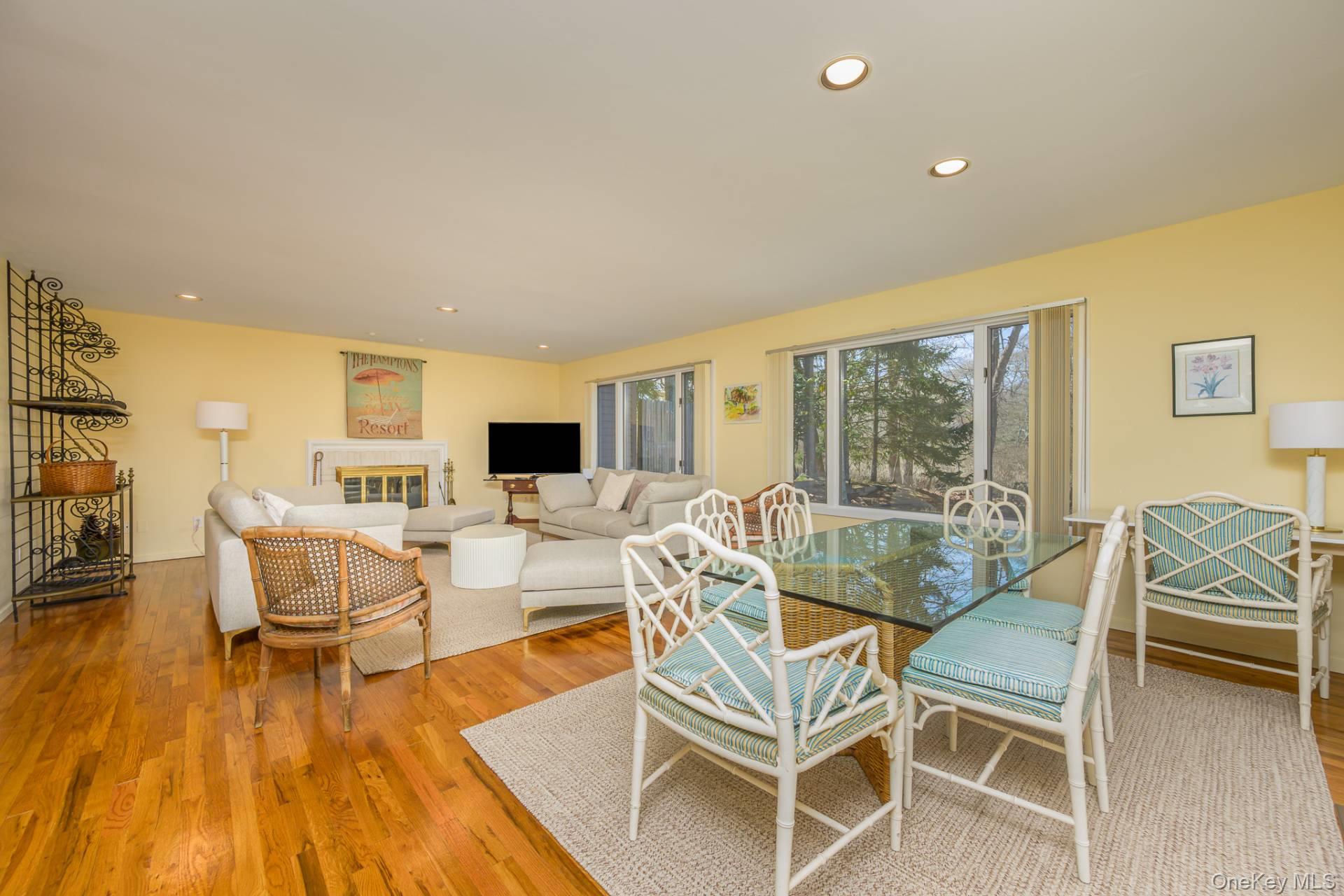 47 Spring Pond Lane, Southampton, NY 11968