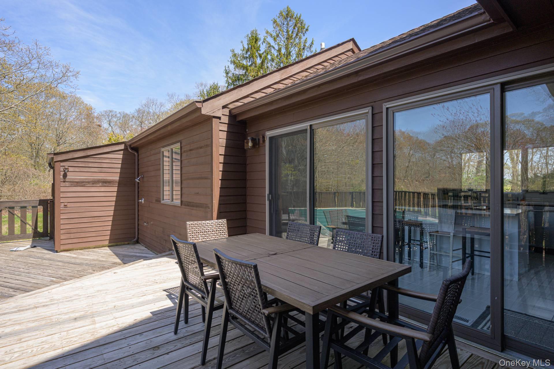 47 Spring Pond Lane, Southampton, NY 11968