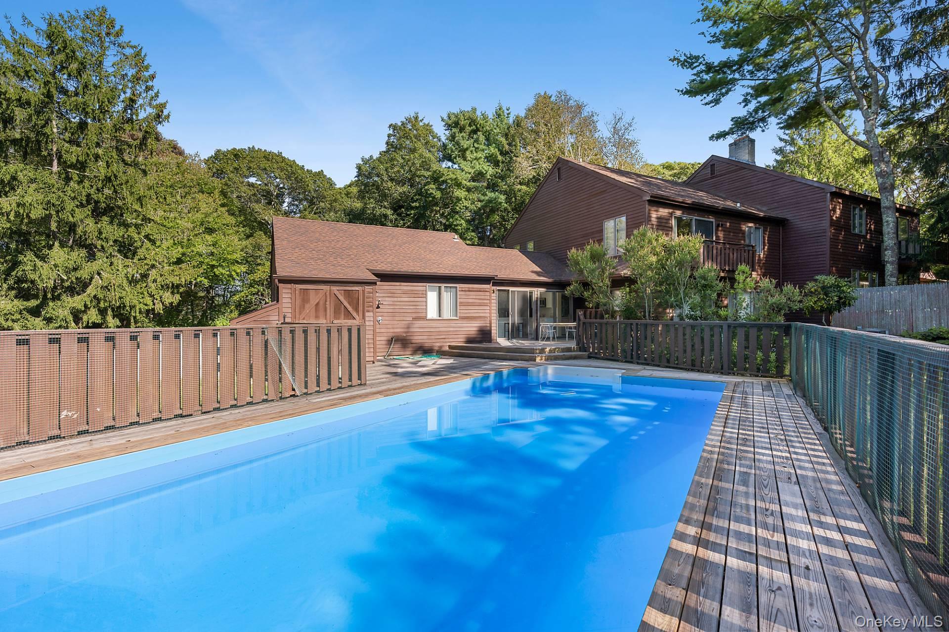 47 Spring Pond Lane, Southampton, NY 11968