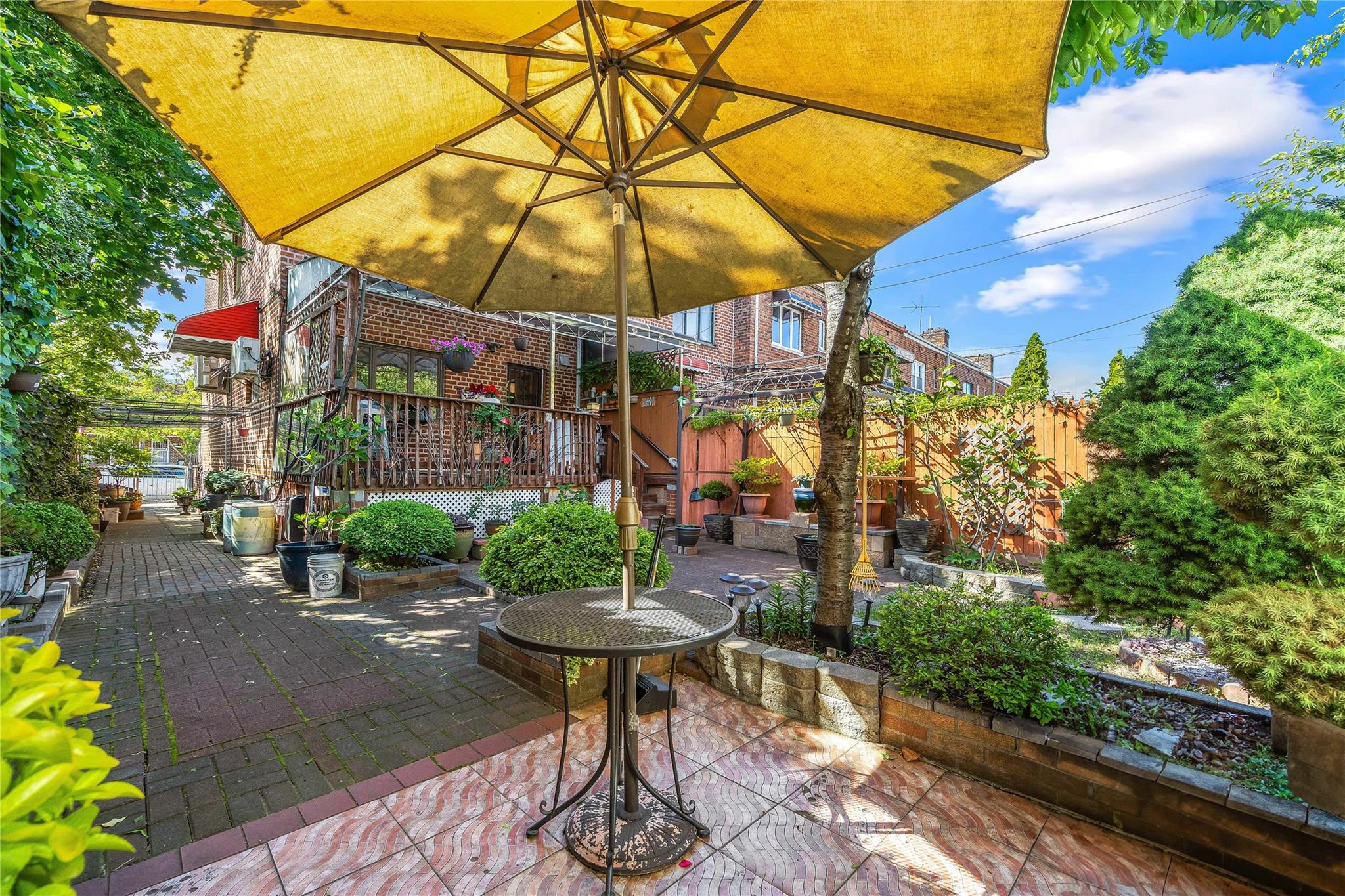 17-12 Starr Street, Ridgewood, NY 11385