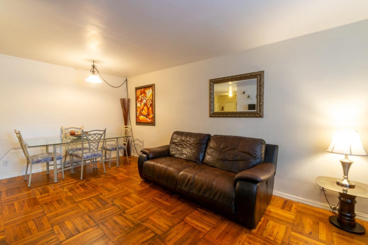 365 Bronx River Road # 2M, Yonkers, NY 10704